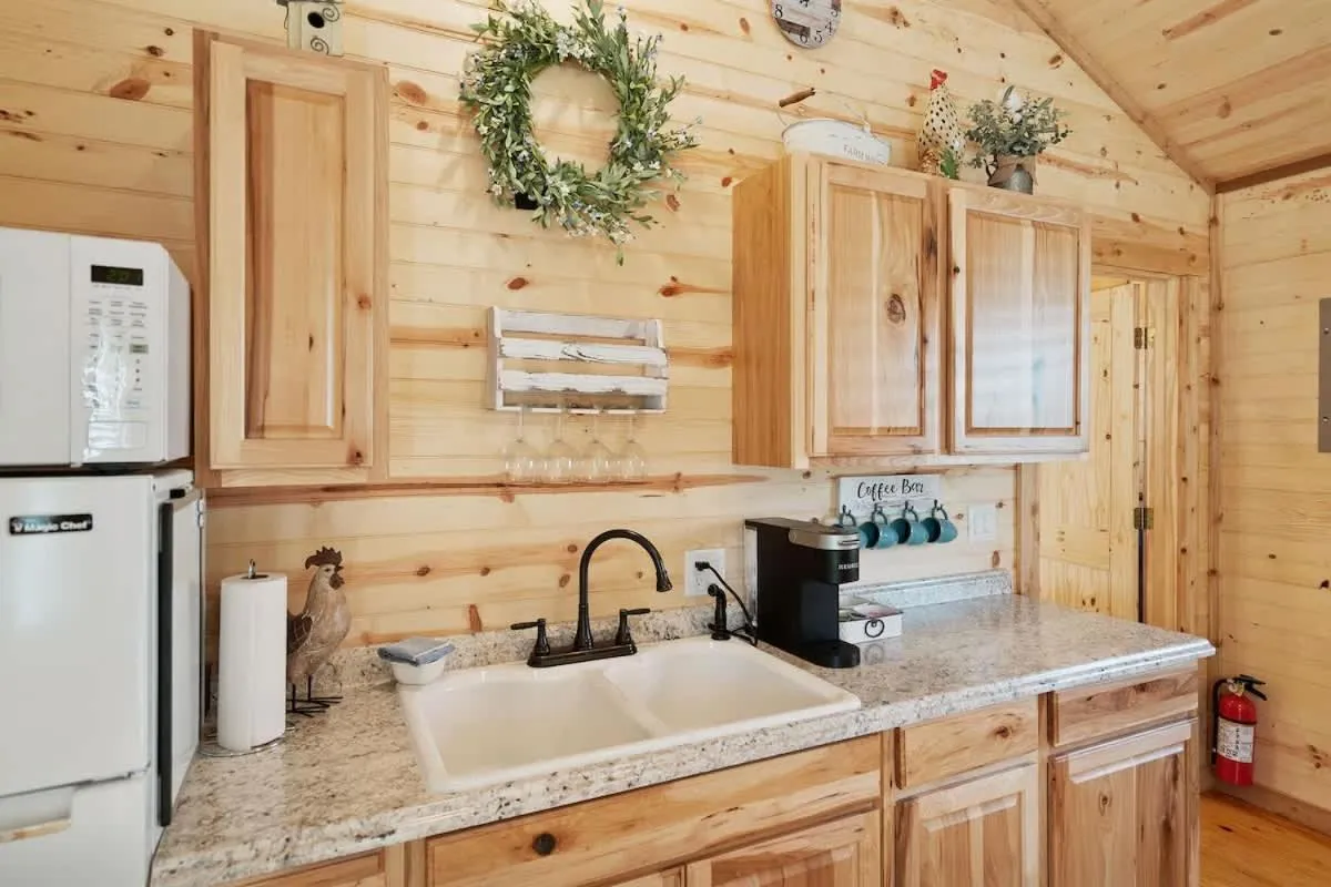 Coffee/tea facilities in Stunning Cabin Right on Main St!