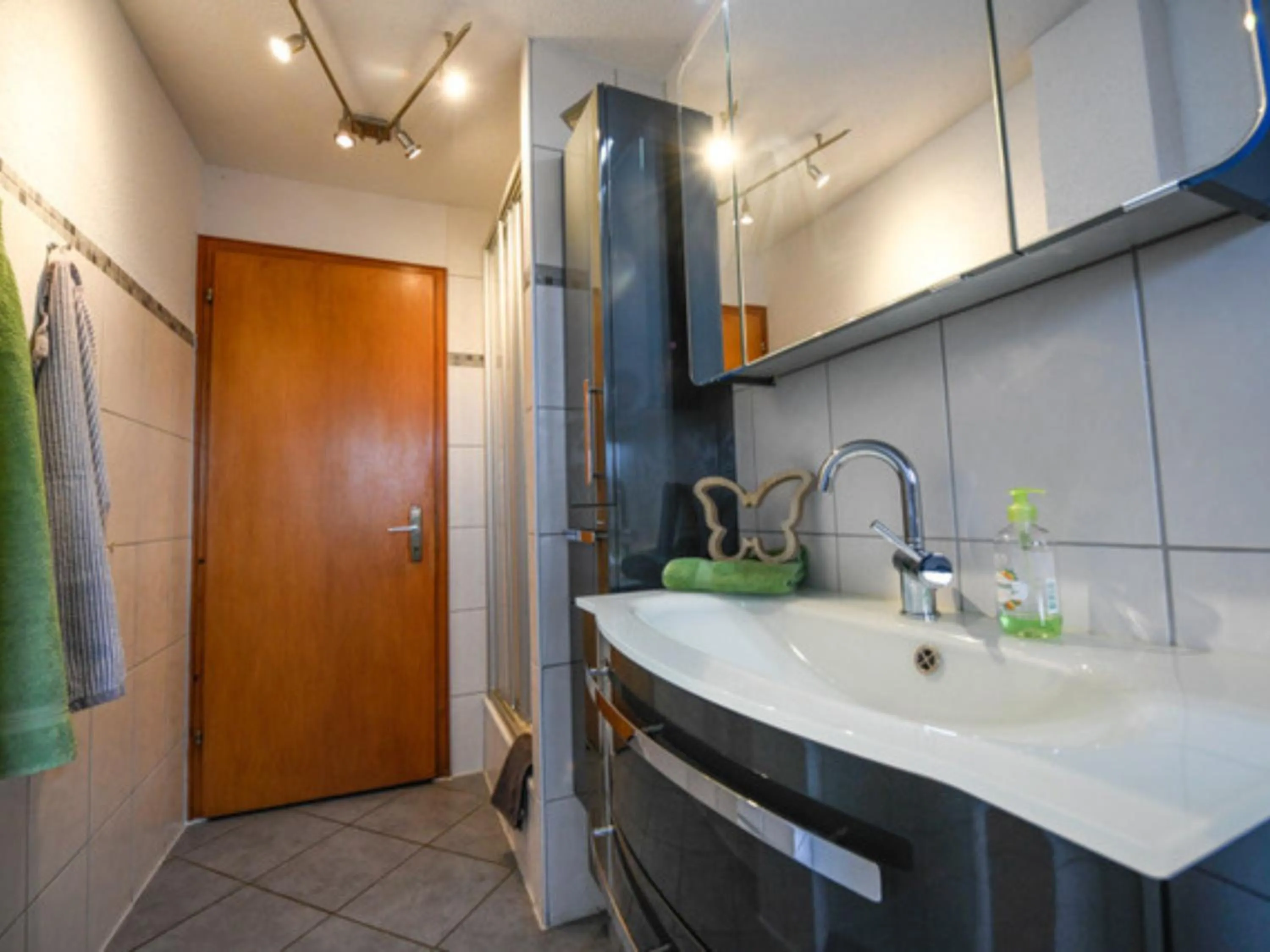 Bathroom in Ferienwohnungen Maierhof Oberried
