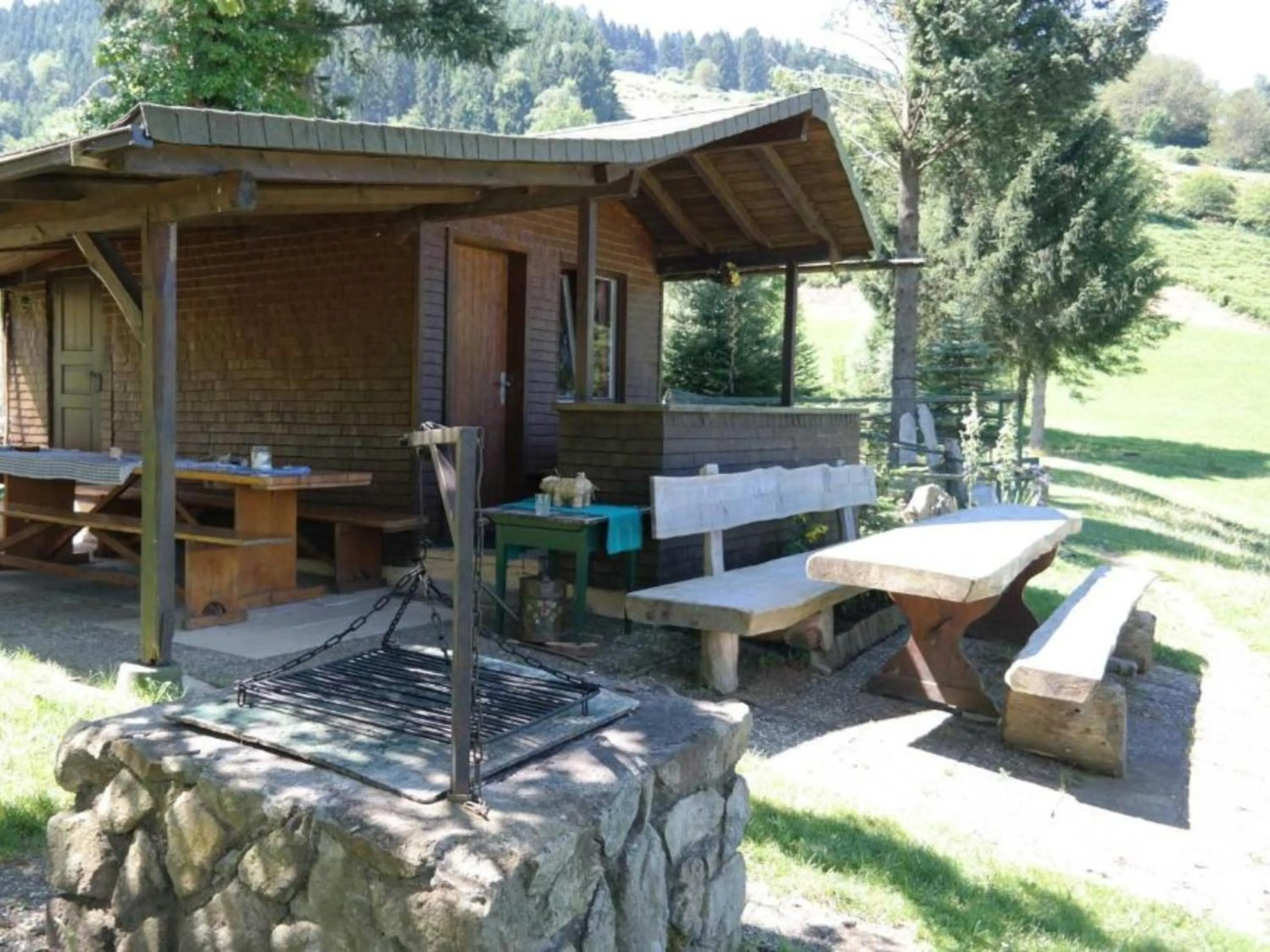 BBQ facilities in Ferienwohnungen Maierhof Oberried