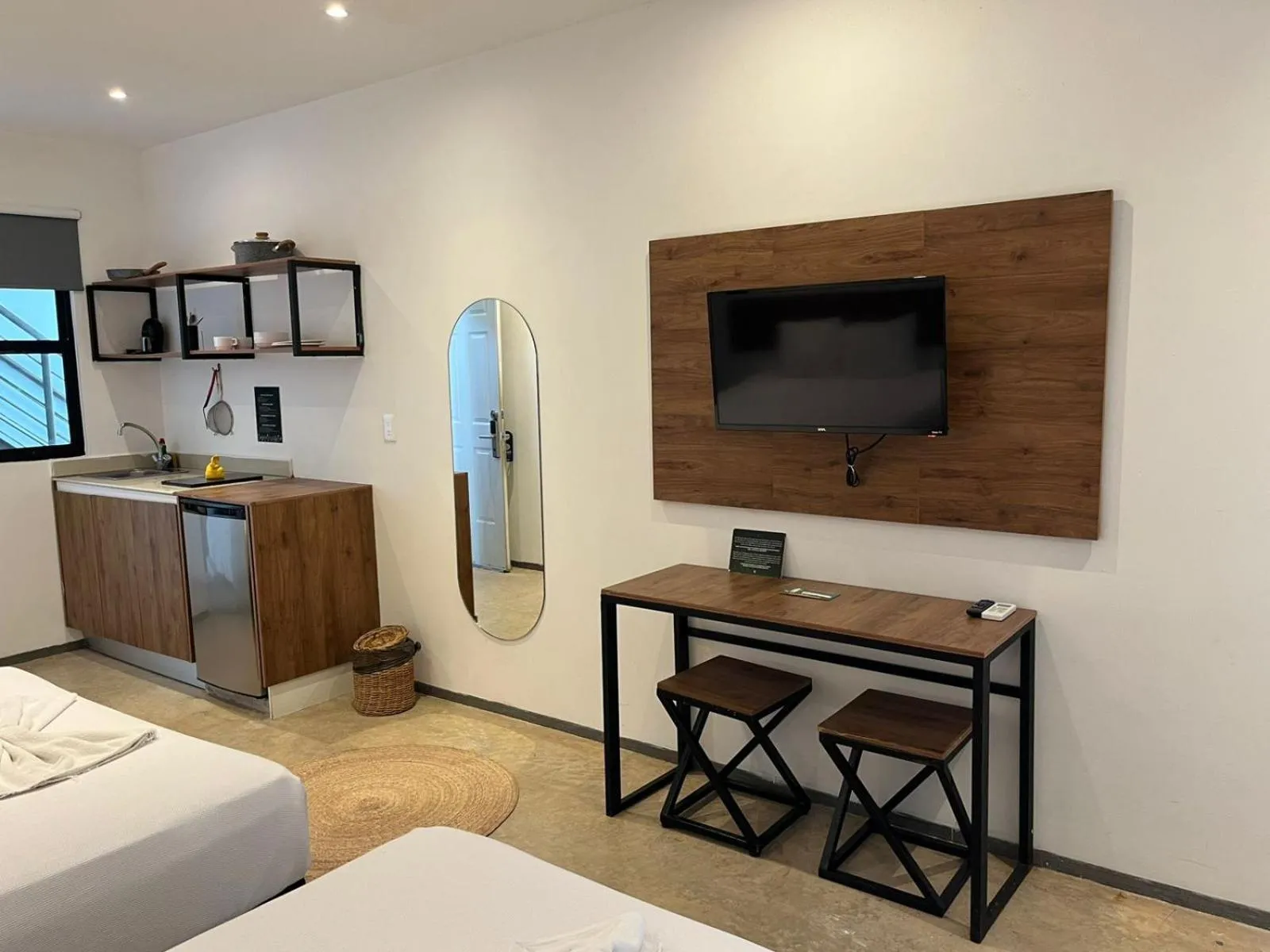 Coco Live Suites