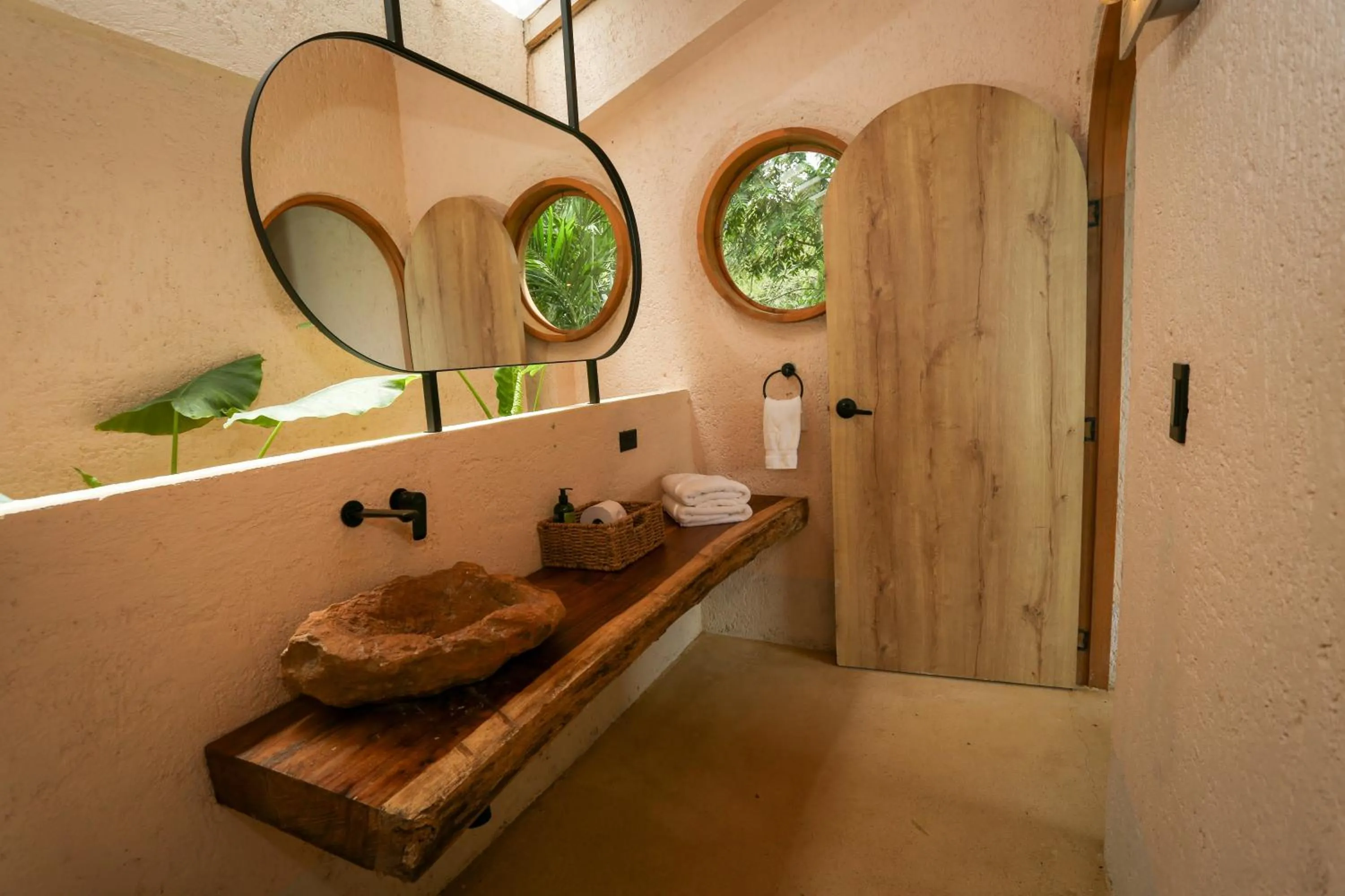 Bathroom in Hotel Tahiti