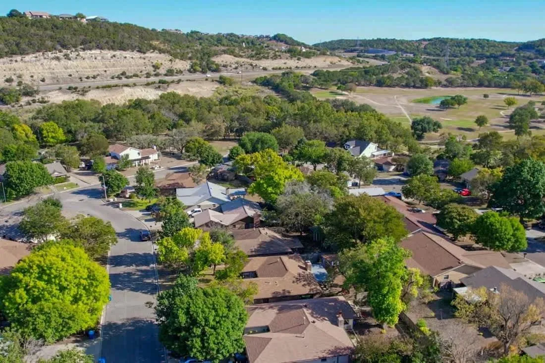 Property building in Kerrville Hidden Gem with Firepit and Grill - Great Location