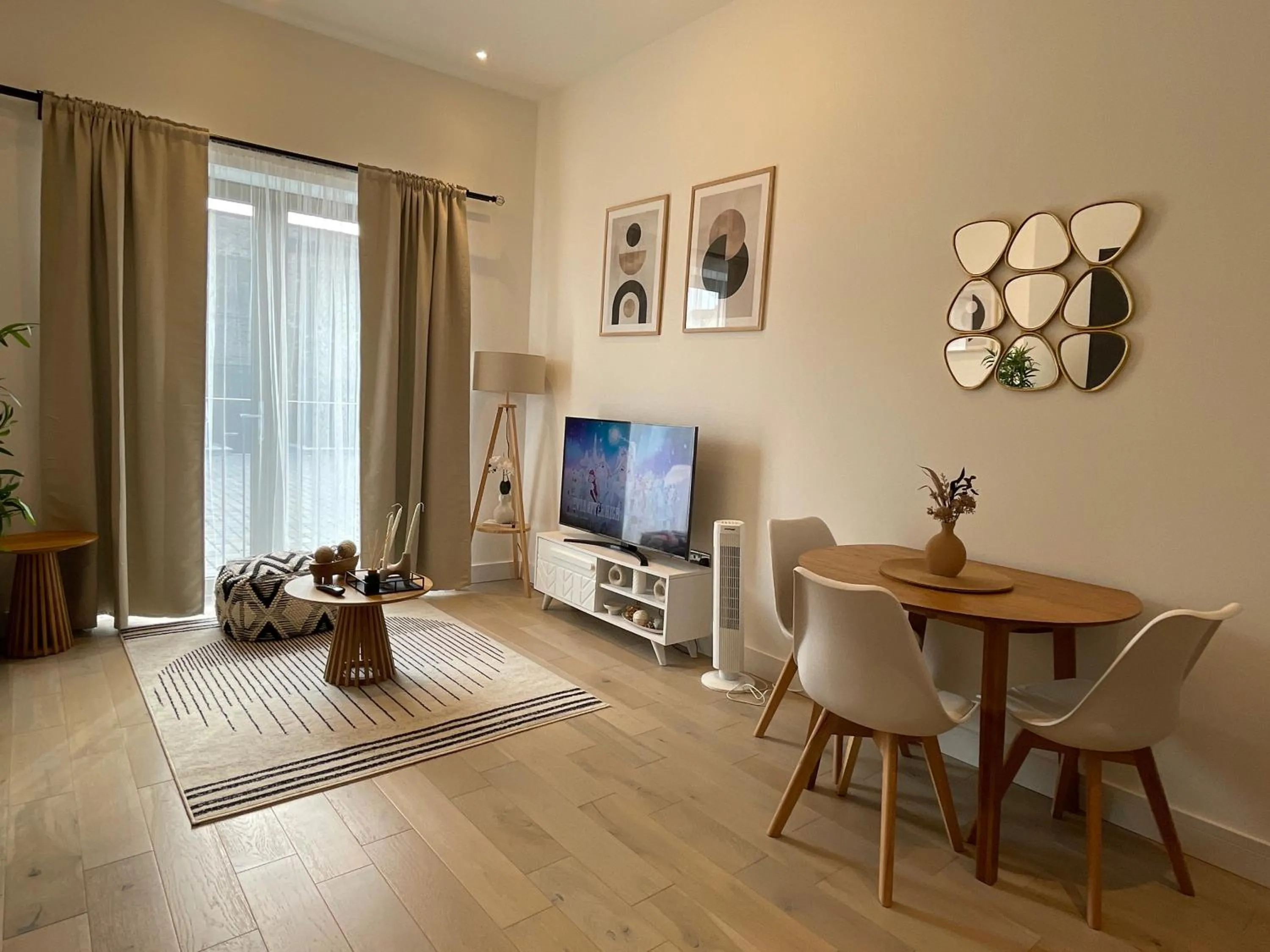 Luxury 2 bedroom Flat Sutton