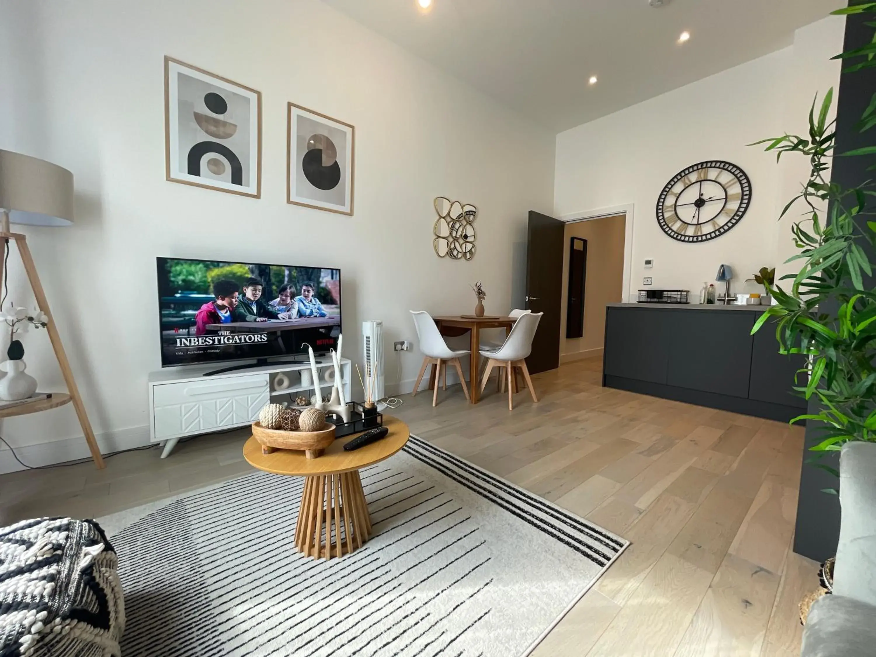 Two-Bedroom Apartment in Luxury 2 bedroom Flat Sutton Two-Bedroom Apartment in Luxury 2 bedroom Flat Sutton