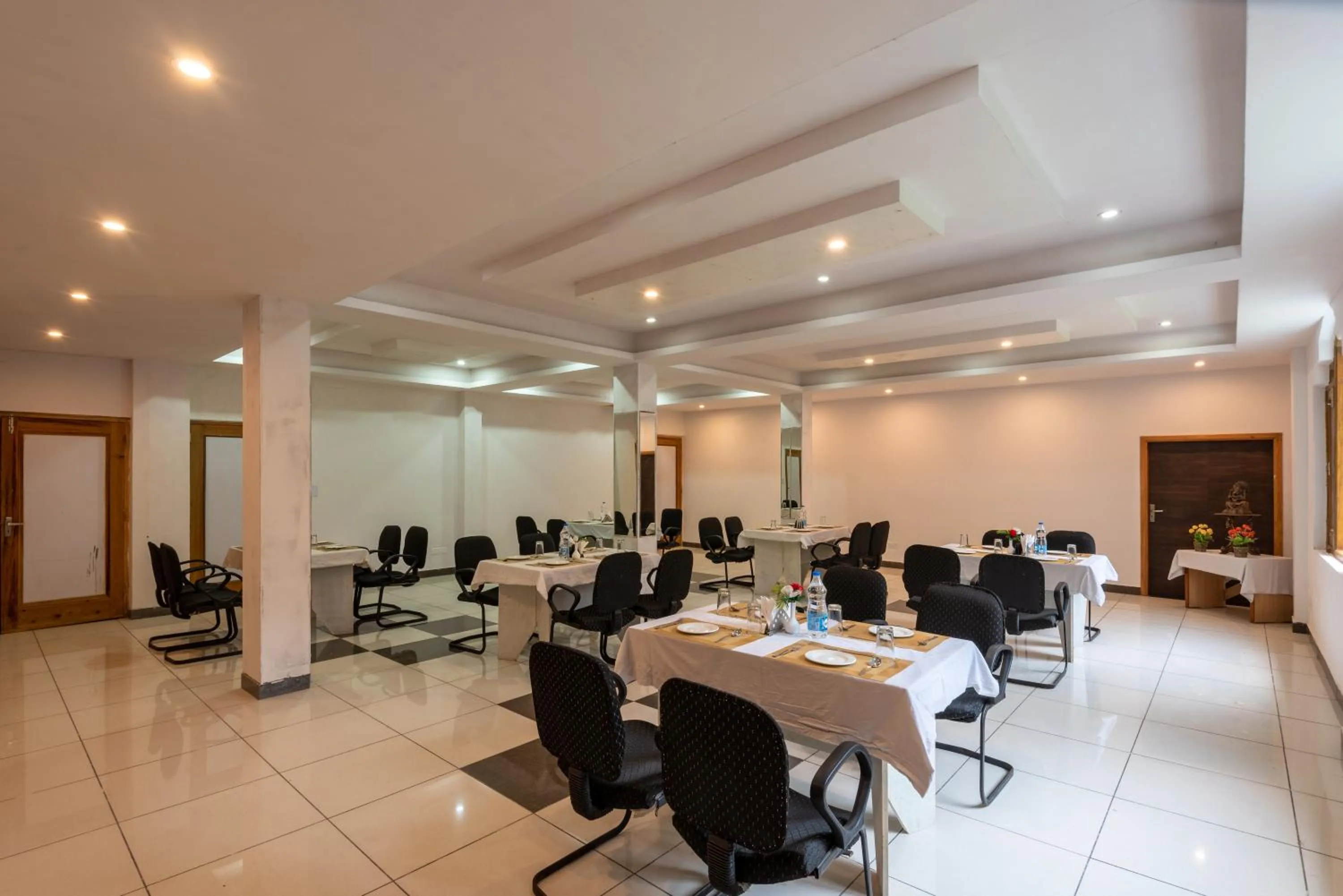 Living room in Meghavan Resort By DLS Hotels