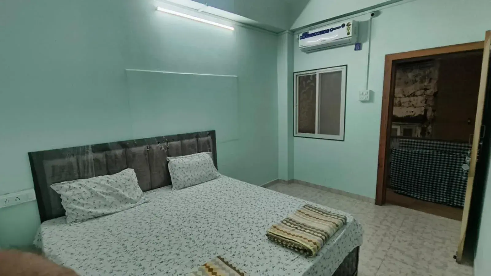 Bedroom, Bed in Nain Guest House Bedroom, Bed in Nain Guest House