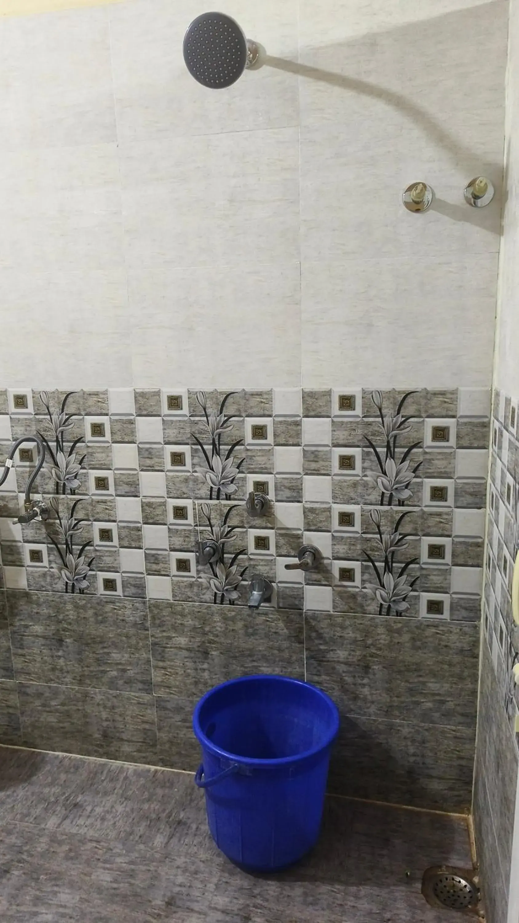 Bathroom in Nain Guest House Bathroom in Nain Guest House