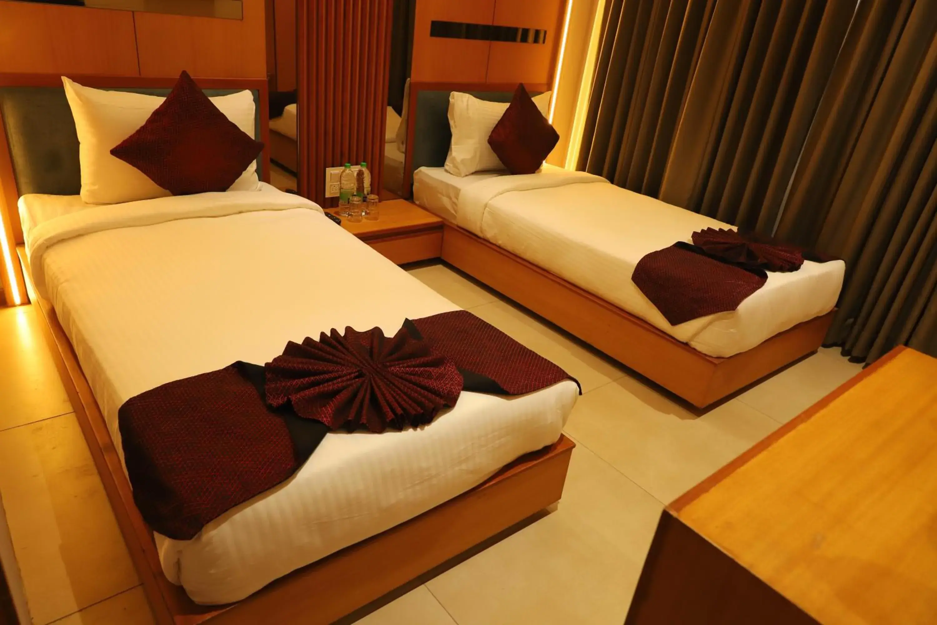 Bedroom, Bed in Alba Inn, Vijay Nagar Bedroom, Bed in Alba Inn, Vijay Nagar