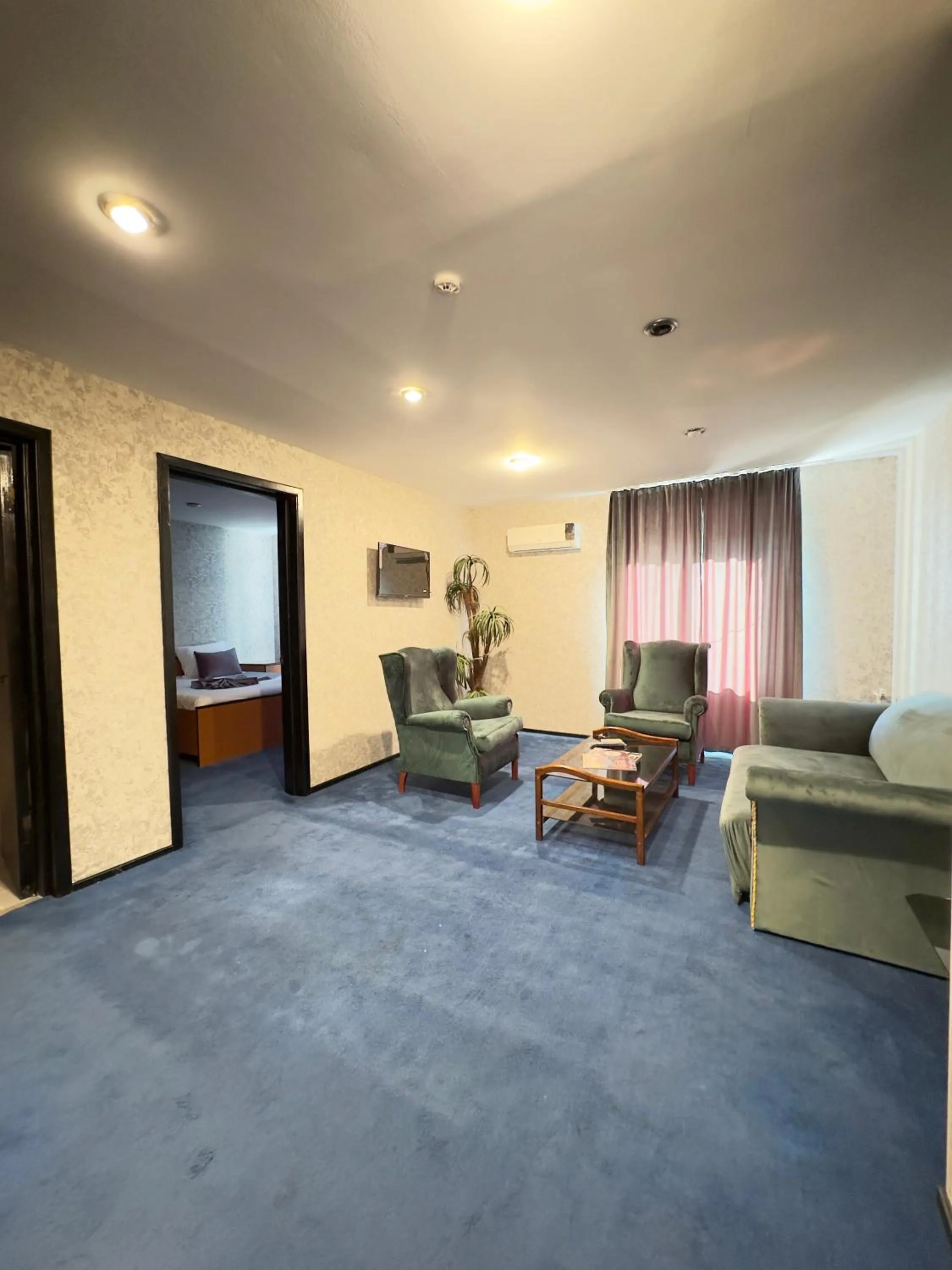 TV and multimedia, Bed in RoseMary Inn