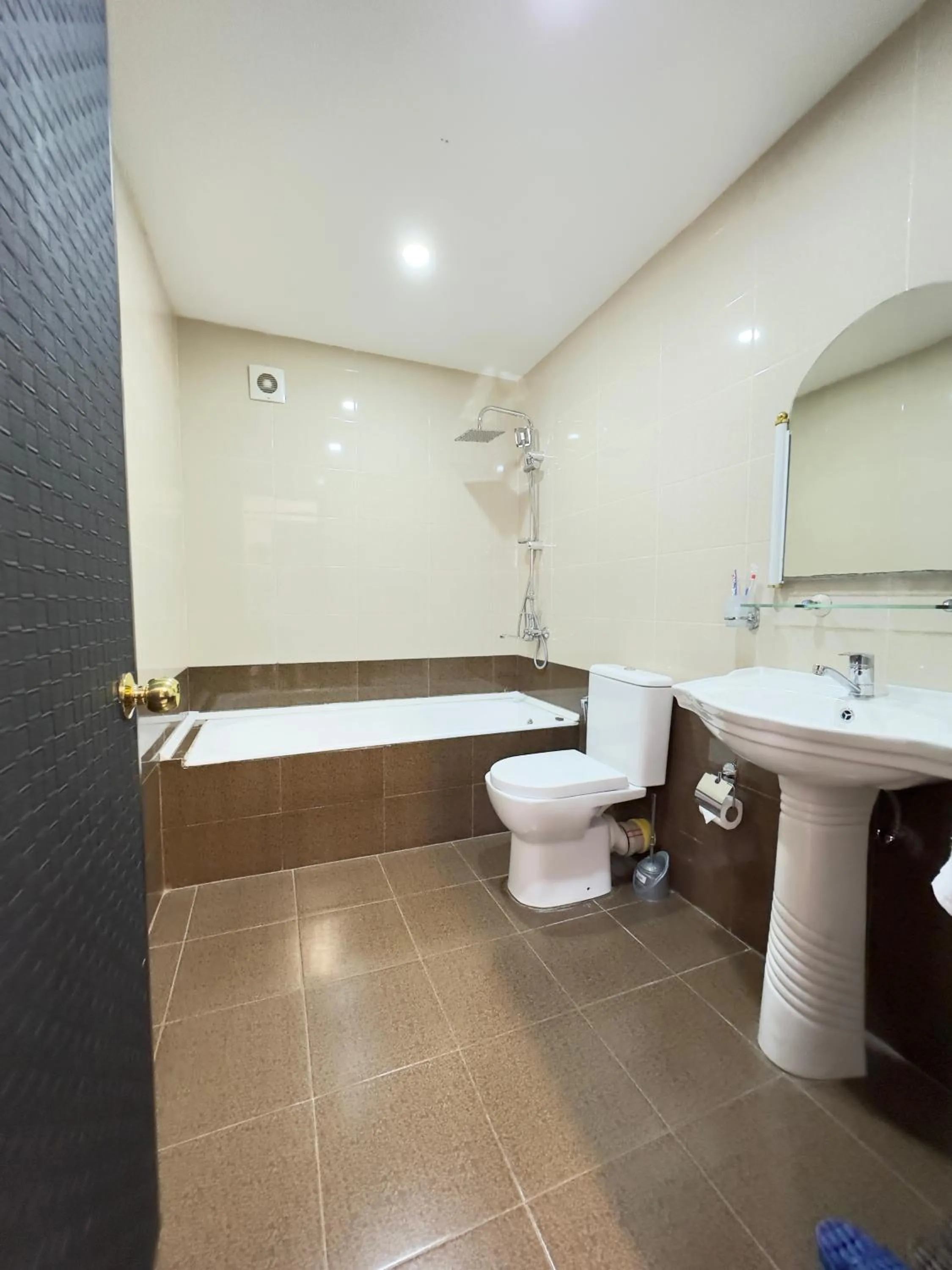 Shower in RoseMary Inn