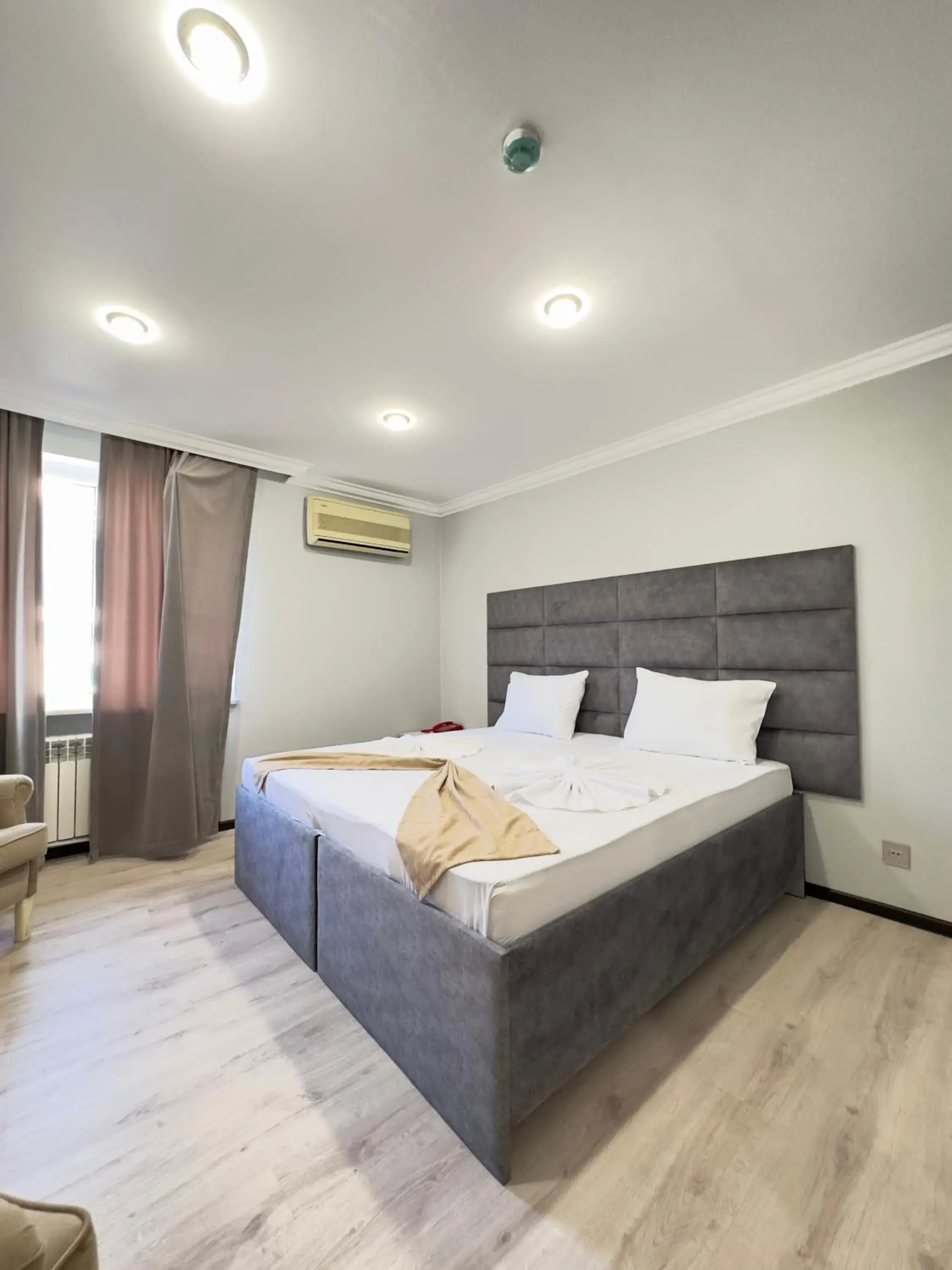 Photo of the whole room, Bed in RoseMary Inn Photo of the whole room, Bed in RoseMary Inn