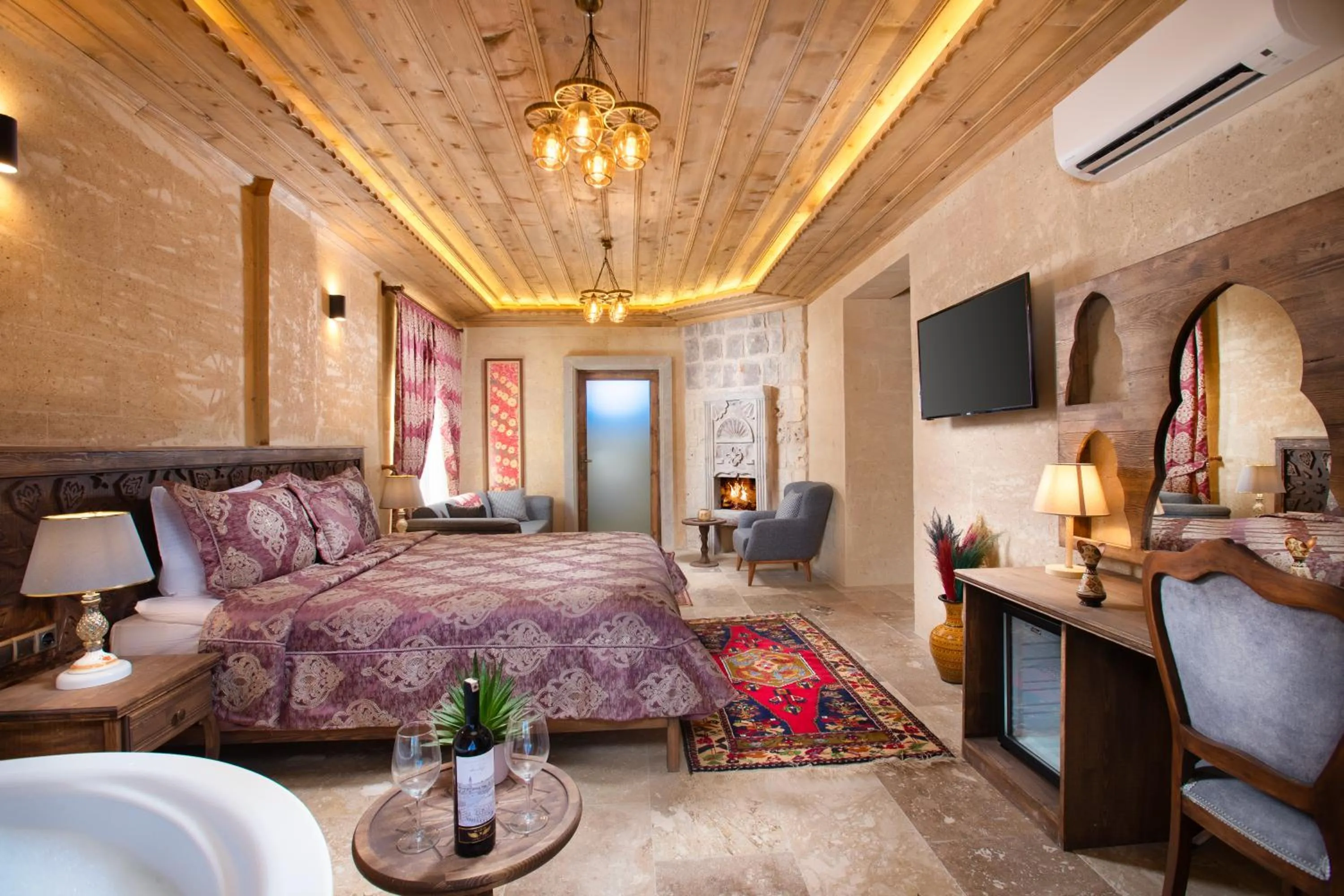 Bed in Cappadocia Pyramid Stone House