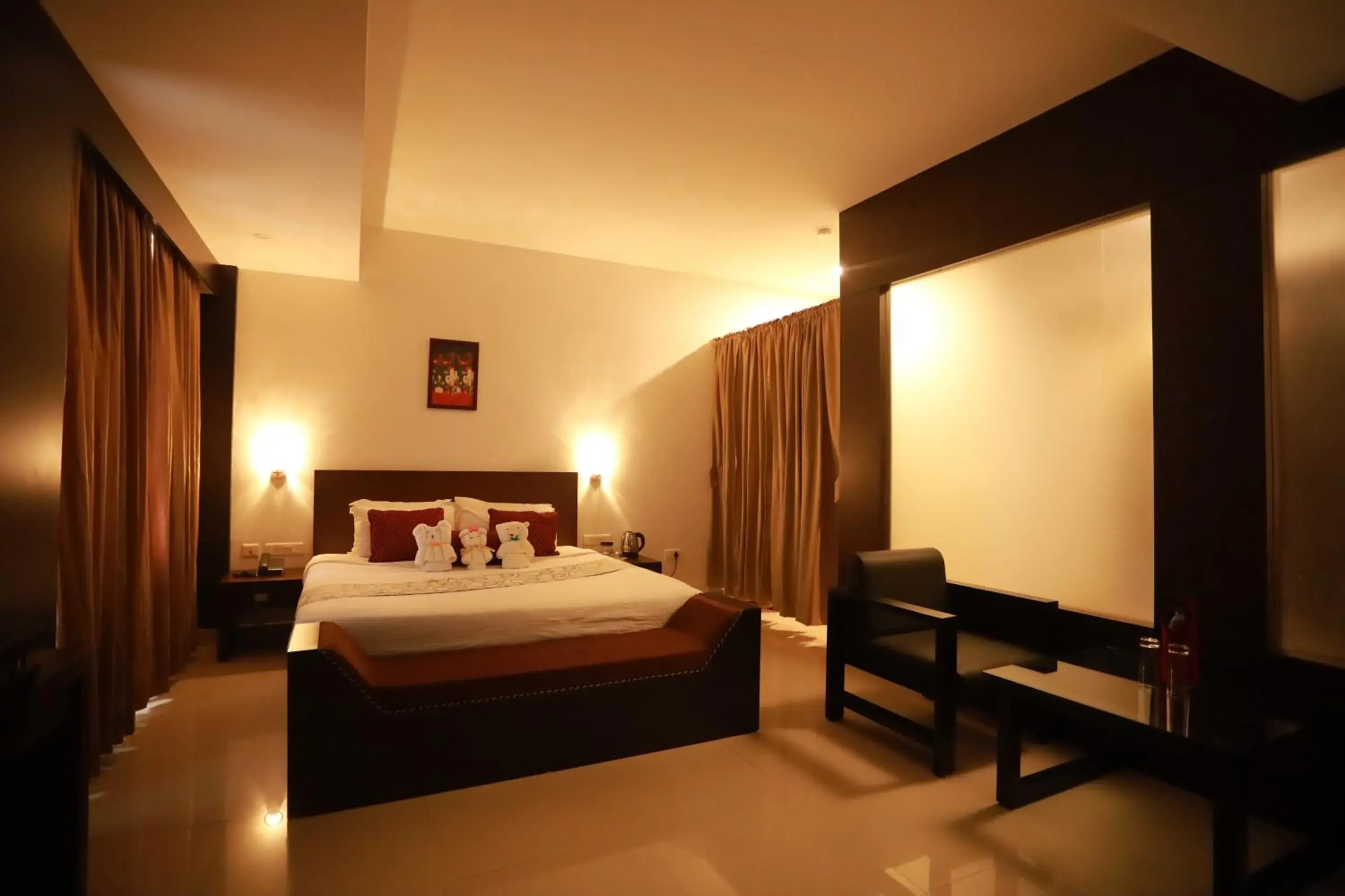 Deluxe Double Room in Hotel Finch Deluxe Double Room in Hotel Finch