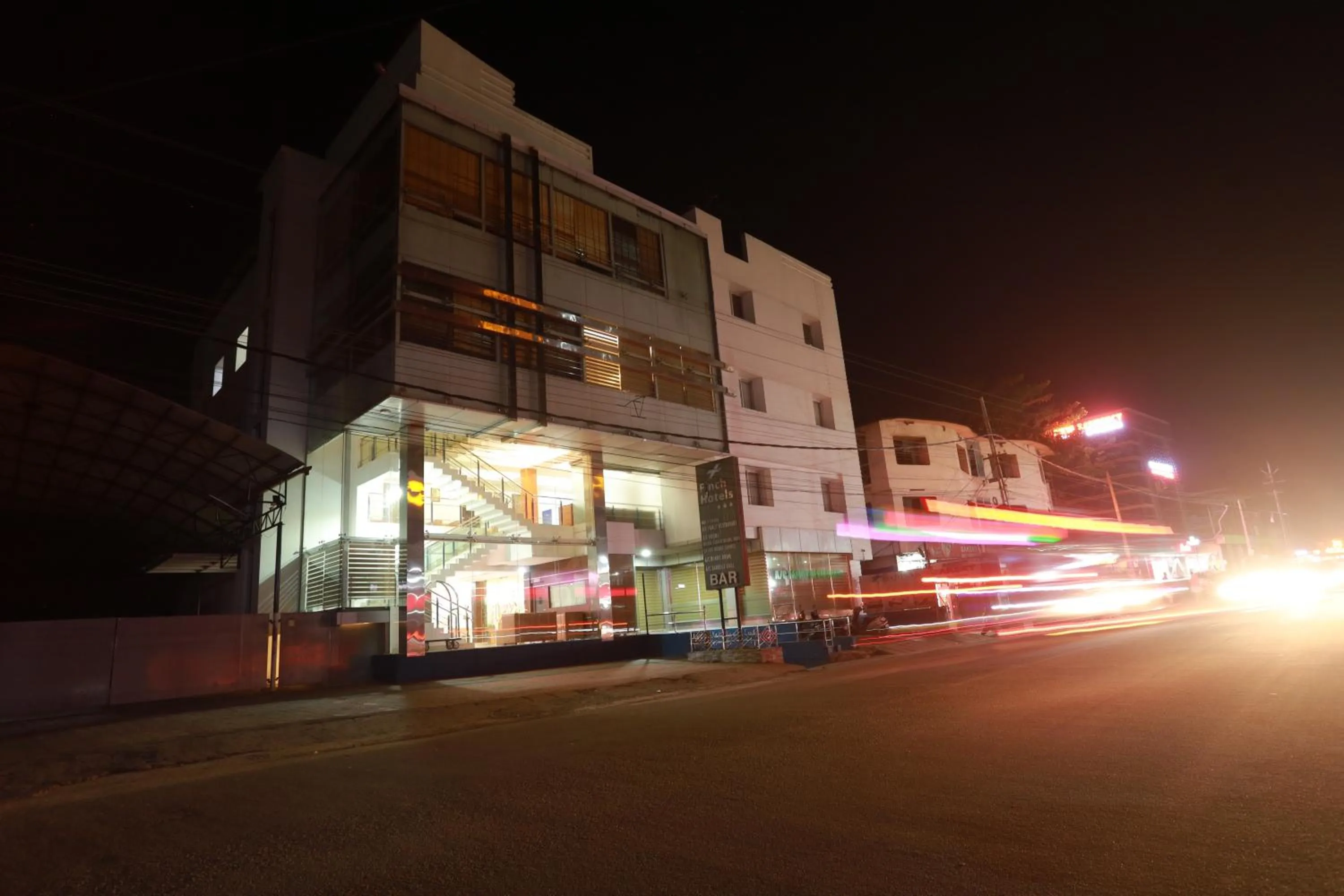 Property building in Hotel Finch