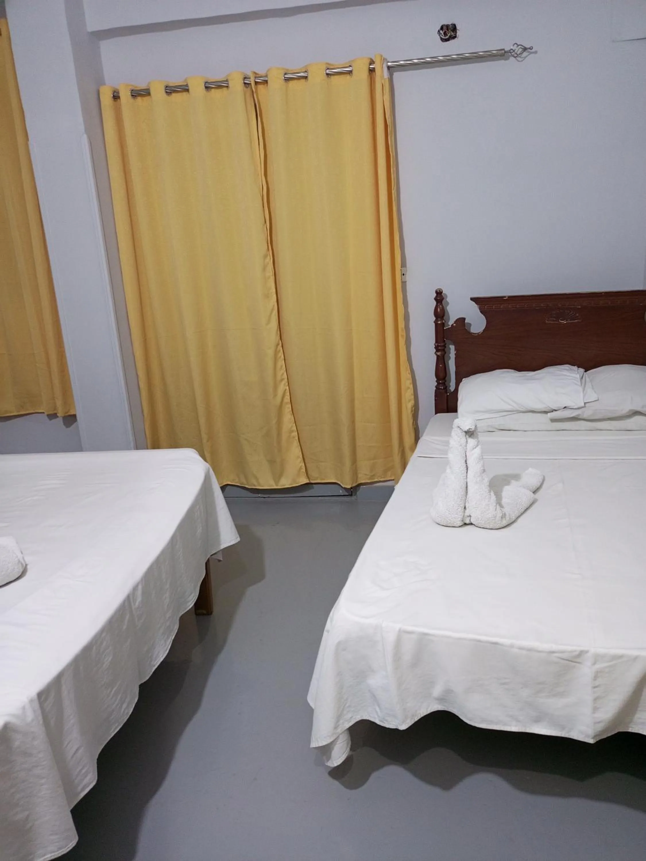 Bedroom, Bed in Bob Marley Peace hotel luxor