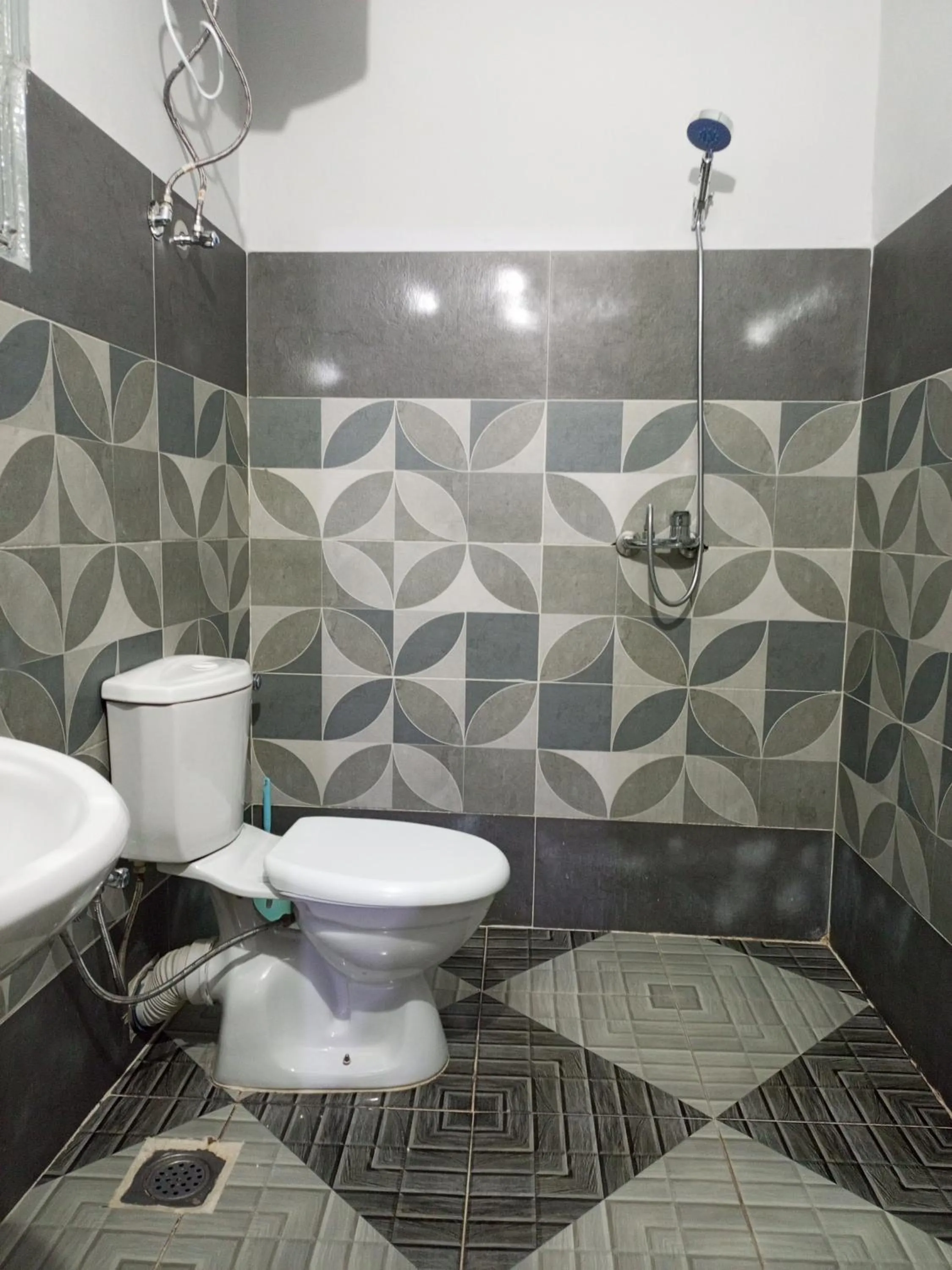 Bathroom in Bob Marley Peace hotel luxor