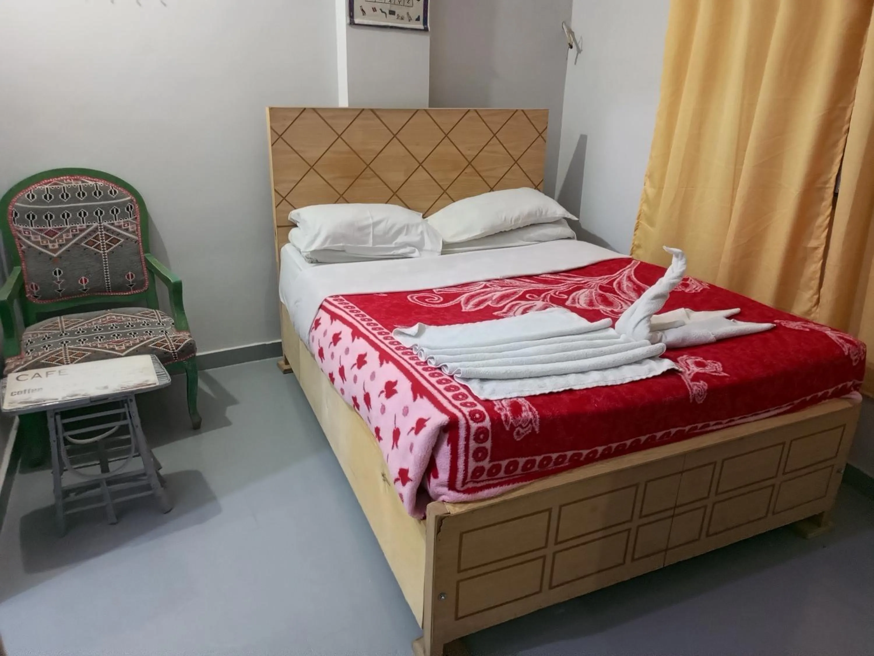 Bedroom, Bed in Bob Marley Peace hotel luxor