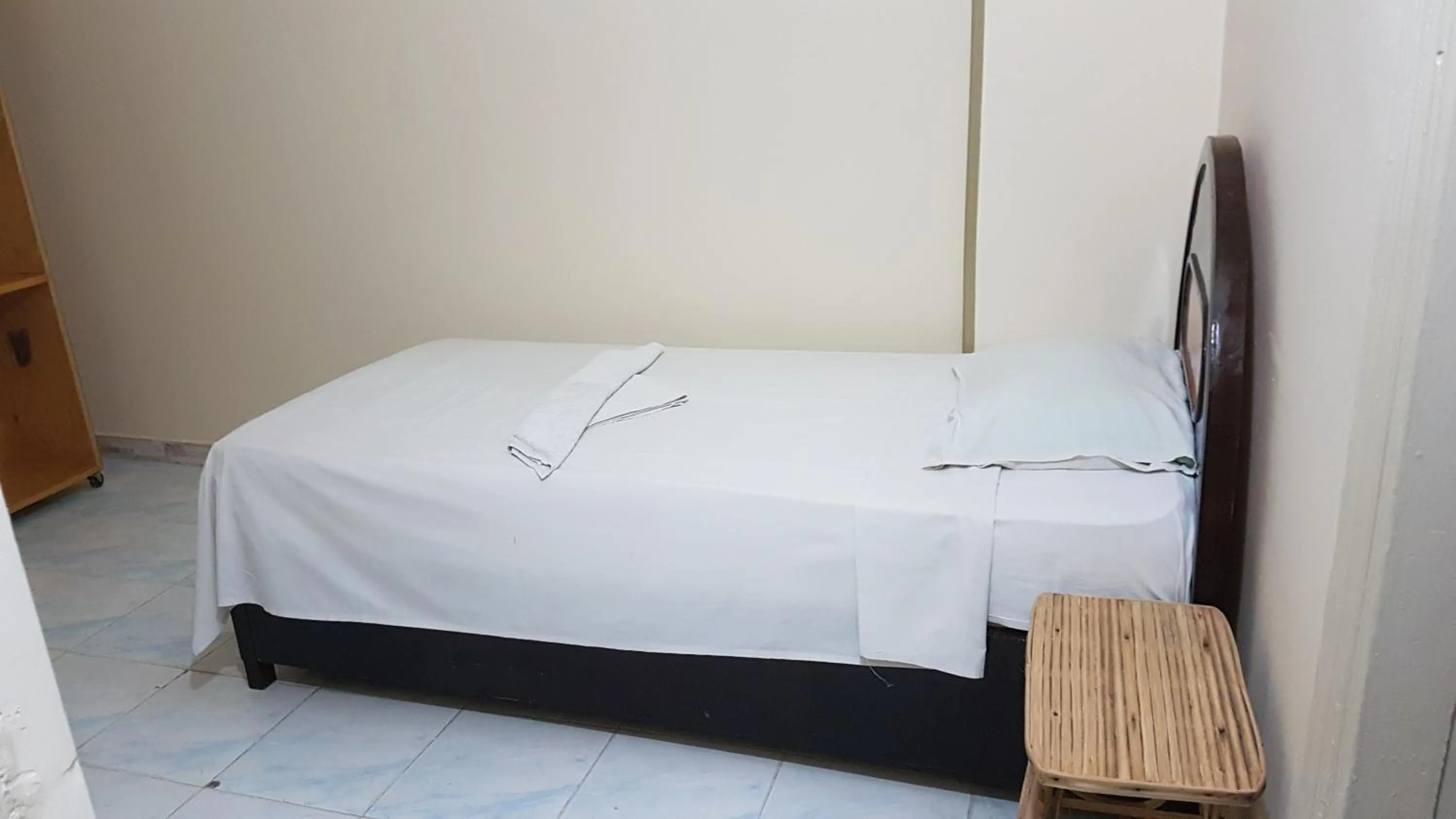 Bedroom, Bed in Bob Marley Peace hotel luxor