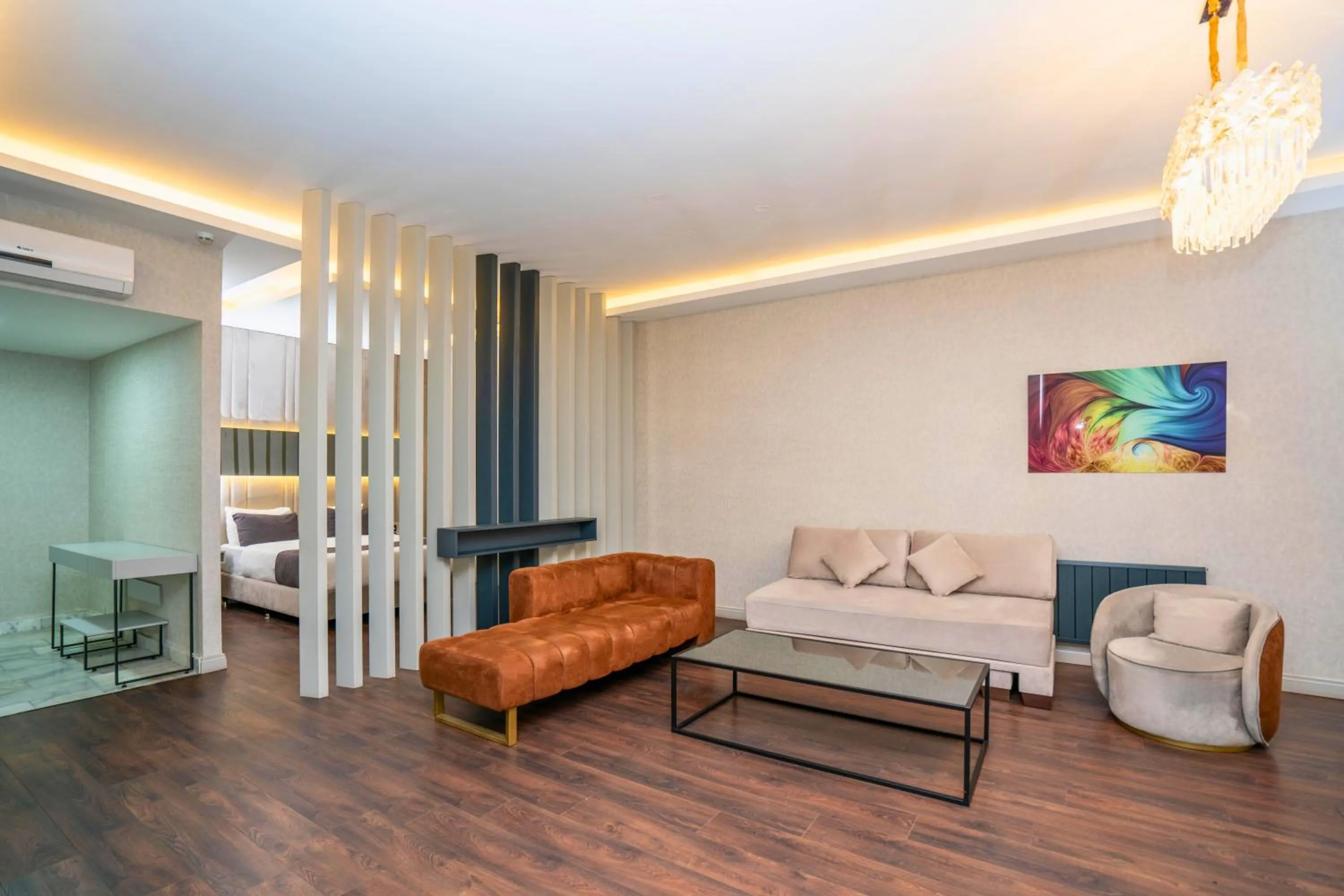 Seating area in 216 Station Suite Gebze