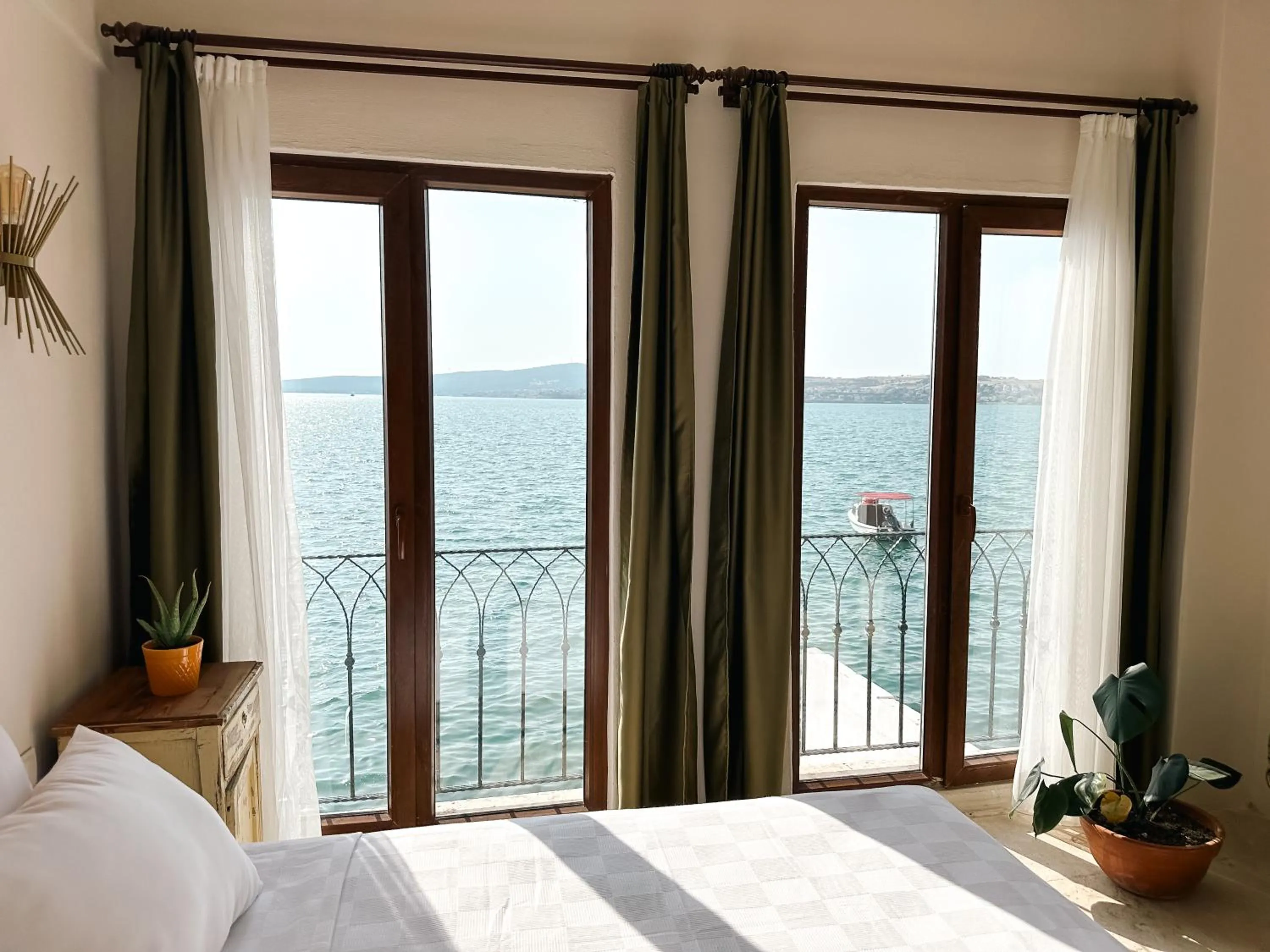 Bed in CasaLyma Ayvalık