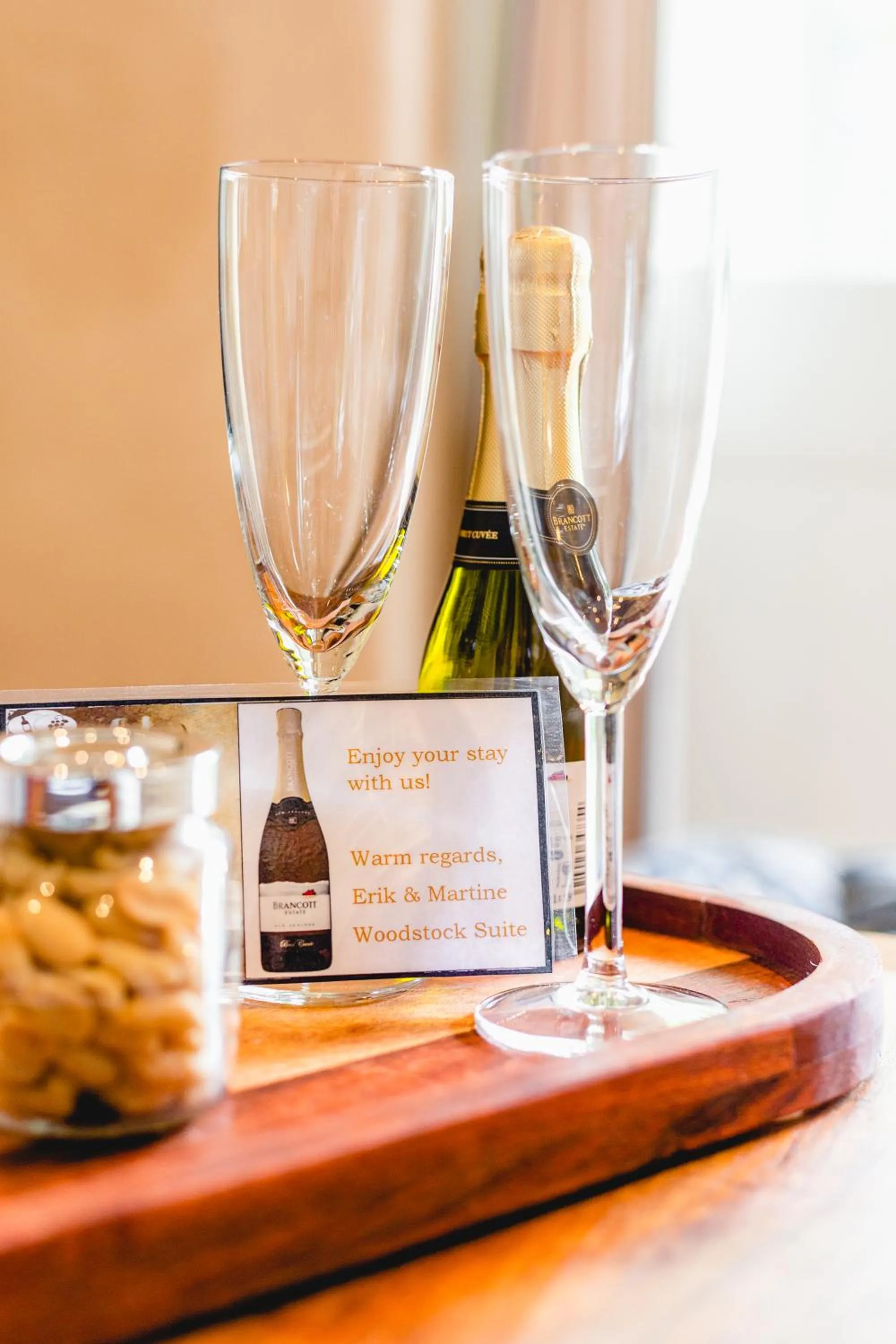 Food and drinks in Woodstock Suite