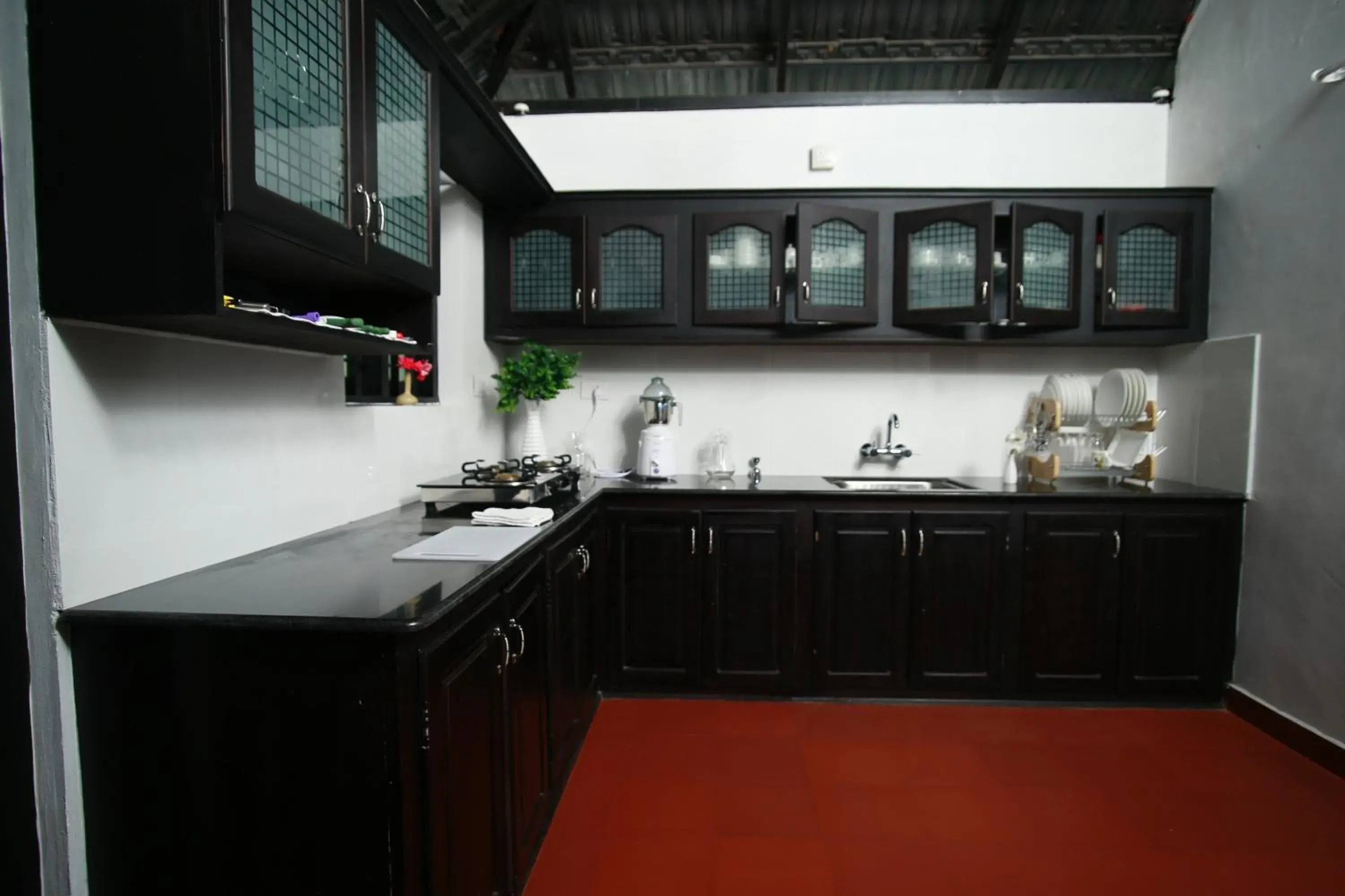 Restaurant/places to eat in Mayas Beach House Restaurant/places to eat in Mayas Beach House