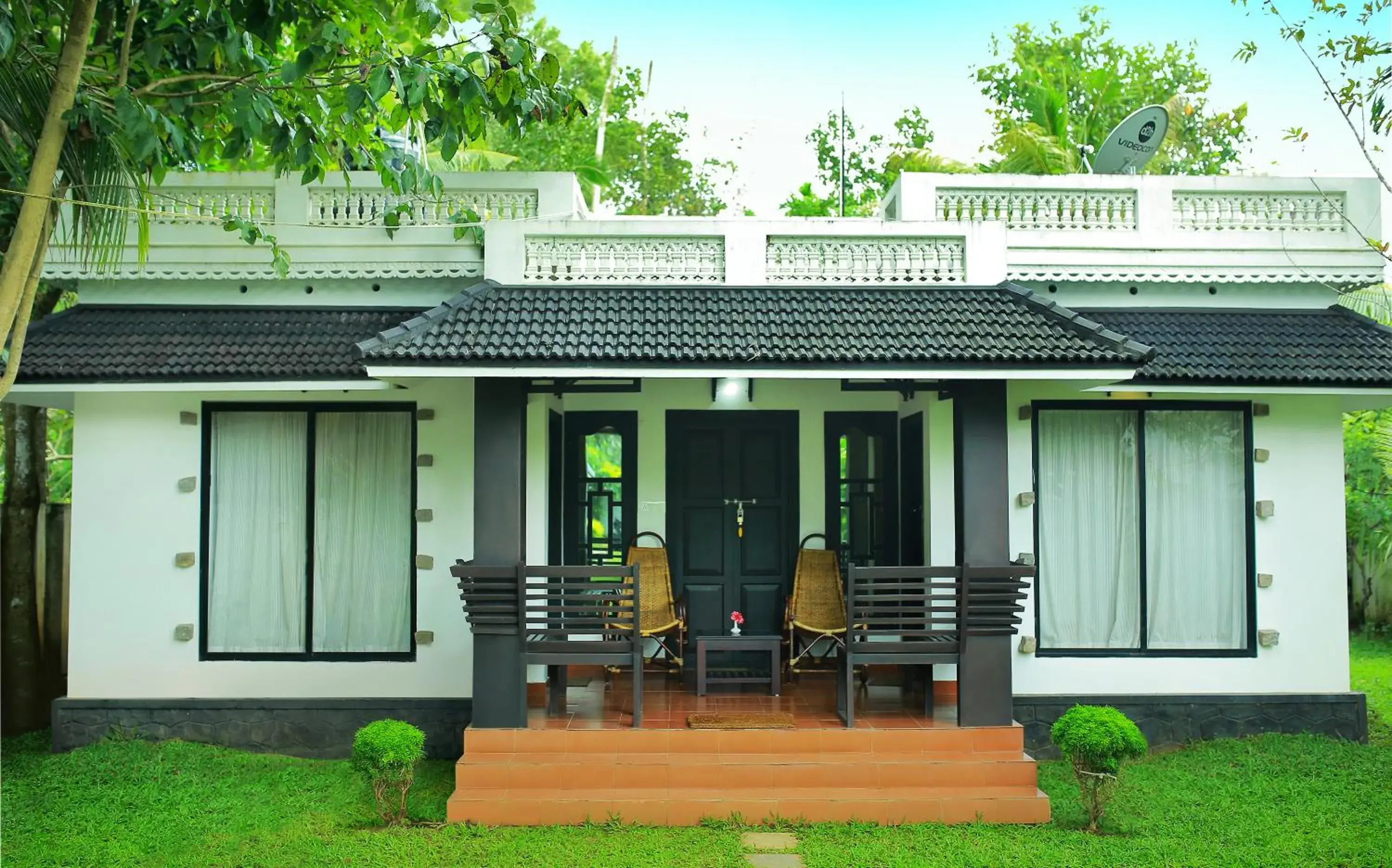 Facade/entrance in Mayas Beach House Facade/entrance in Mayas Beach House