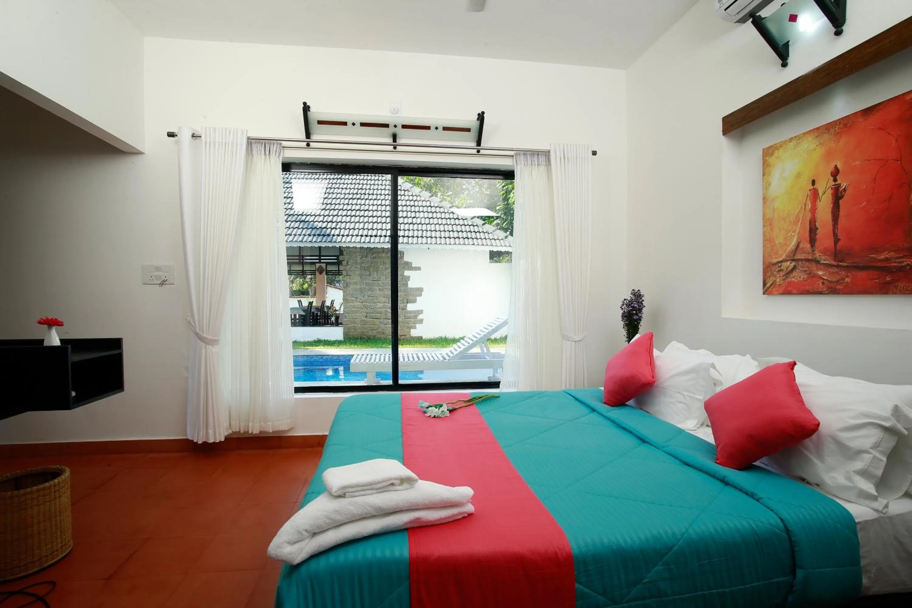 Day, Bed in Mayas Beach House