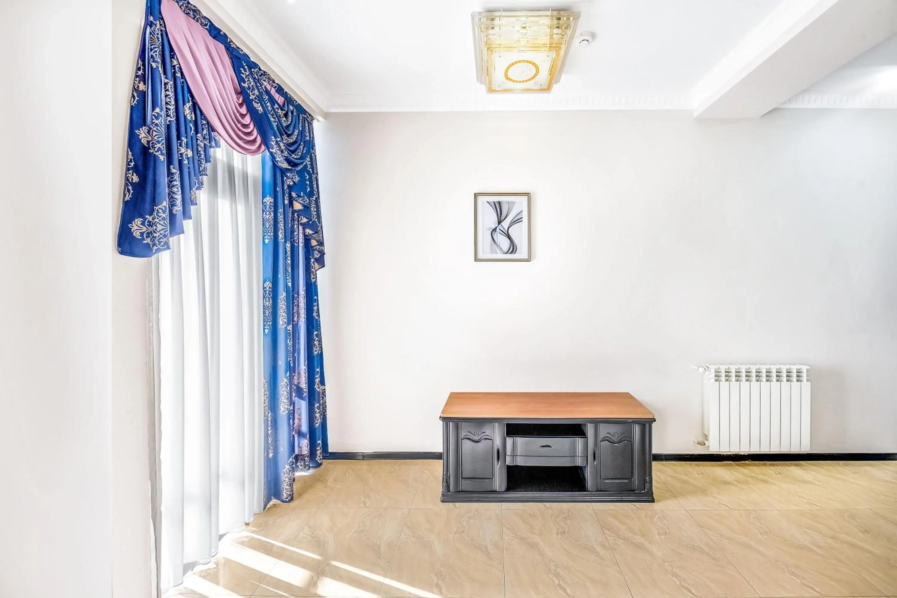 internet in Cron Palace kosher Tbilisi Hotel