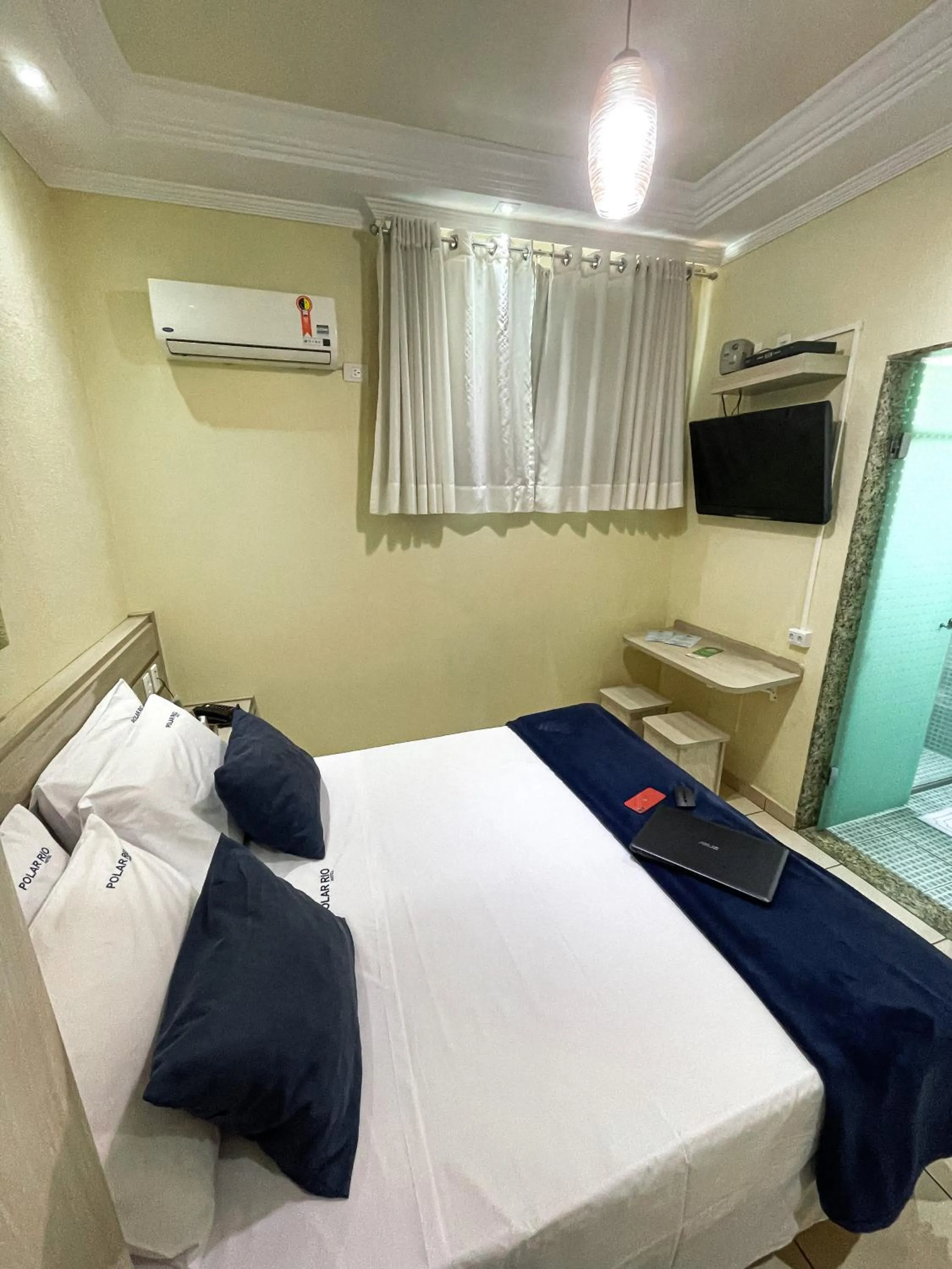 Photo of the whole room, Bed in Polar Rio Hotel