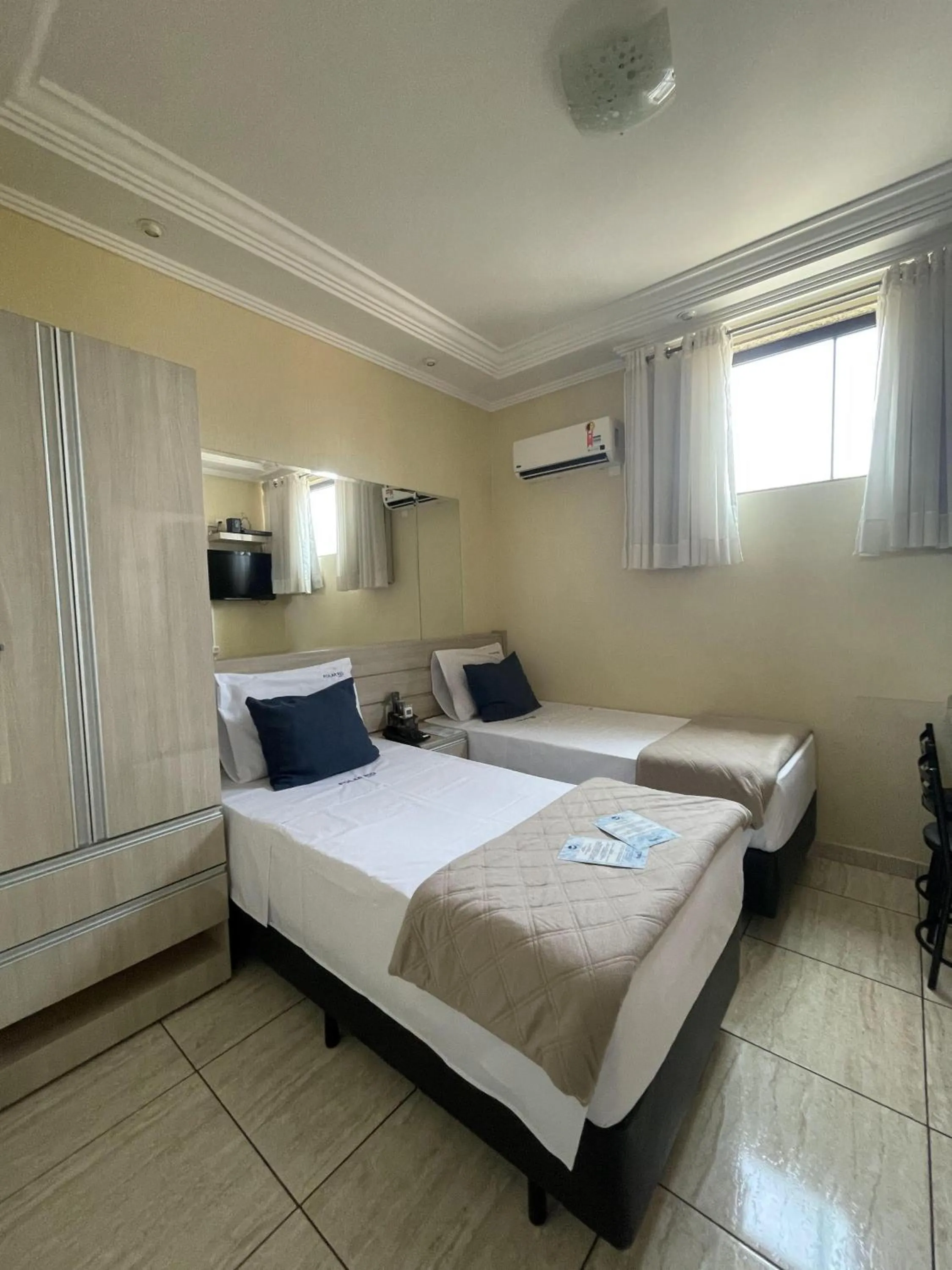 Photo of the whole room, Bed in Polar Rio Hotel