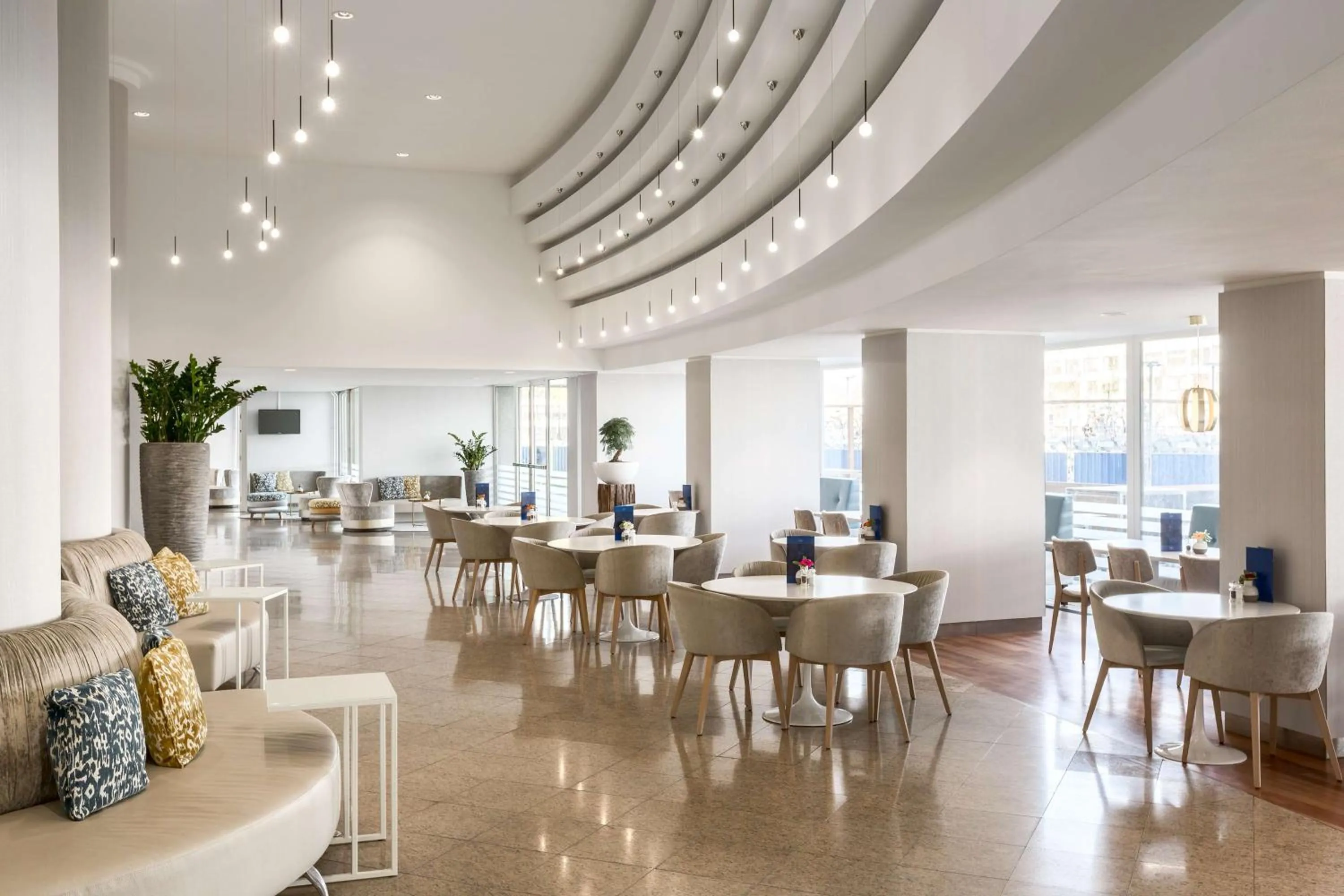 Lobby or reception in NH Utrecht