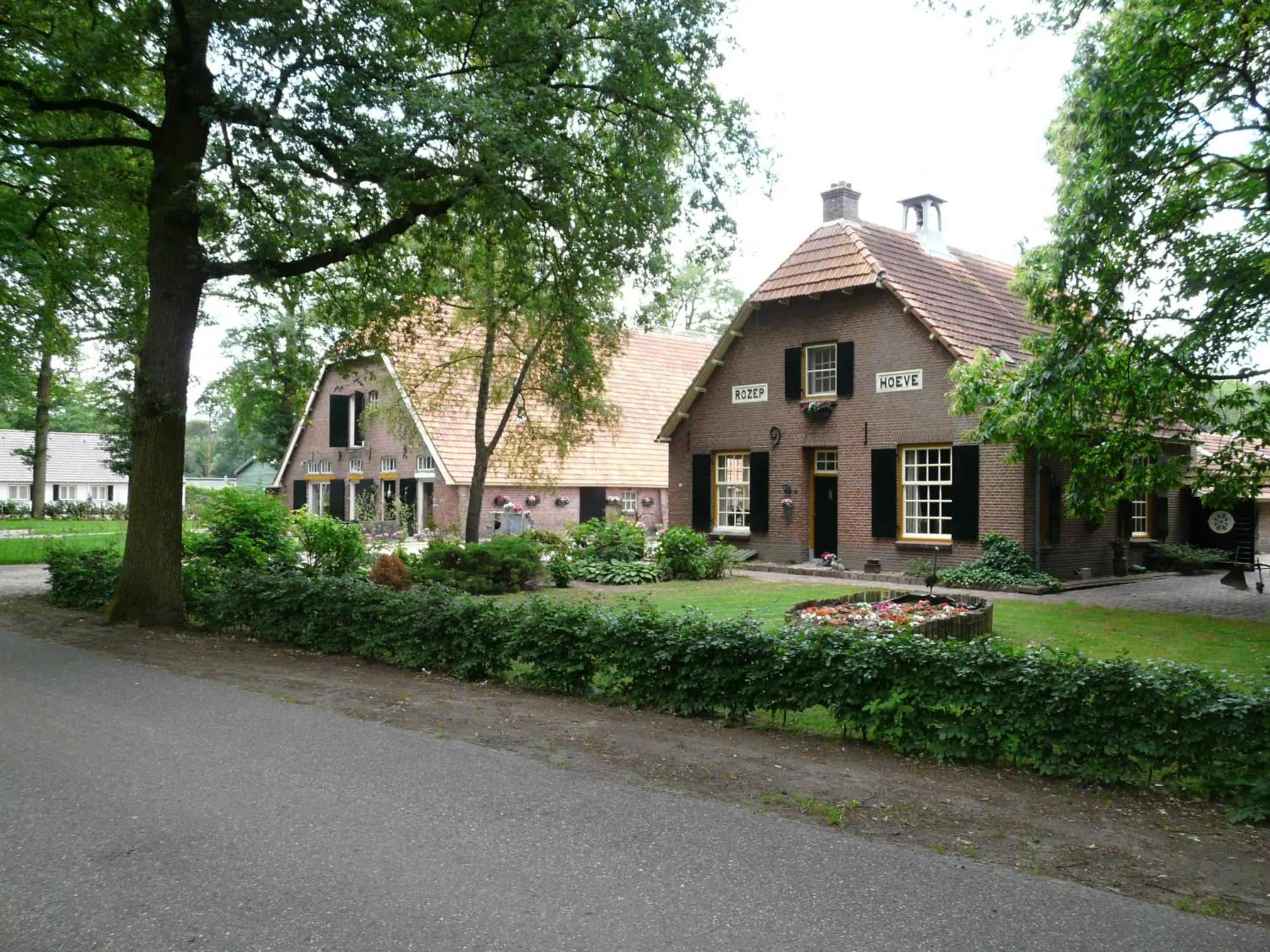 Facade/entrance in De Rozephoeve