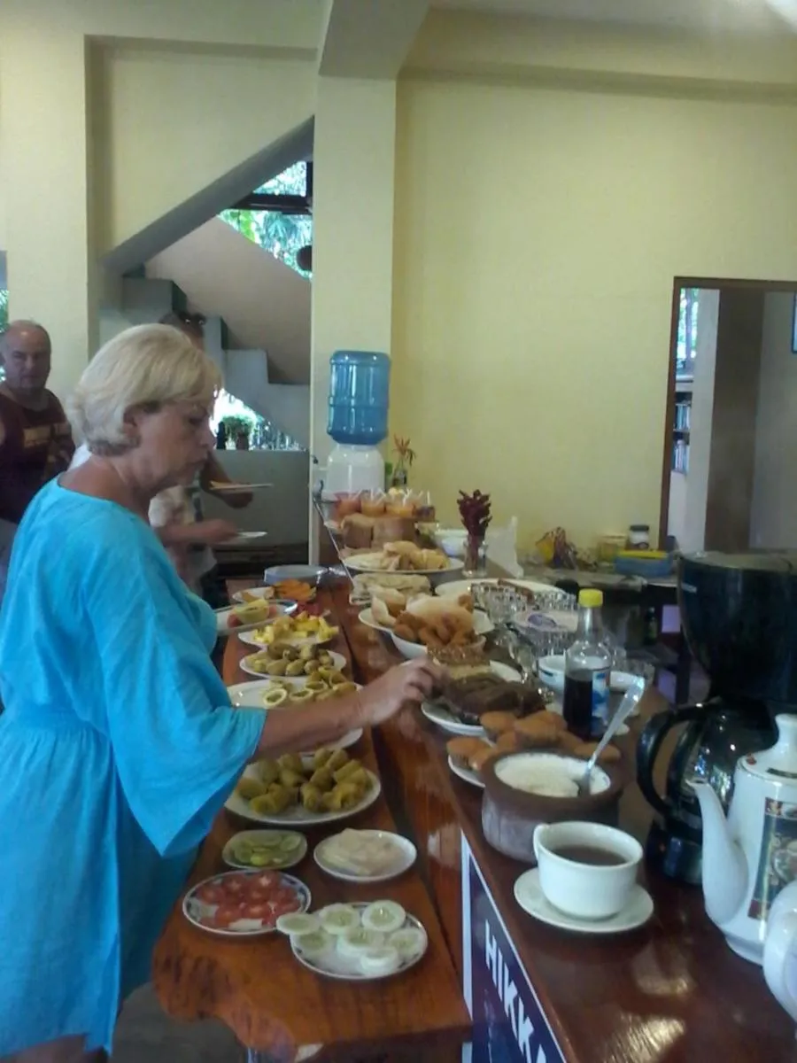 Breakfast in Hotel Finlanka