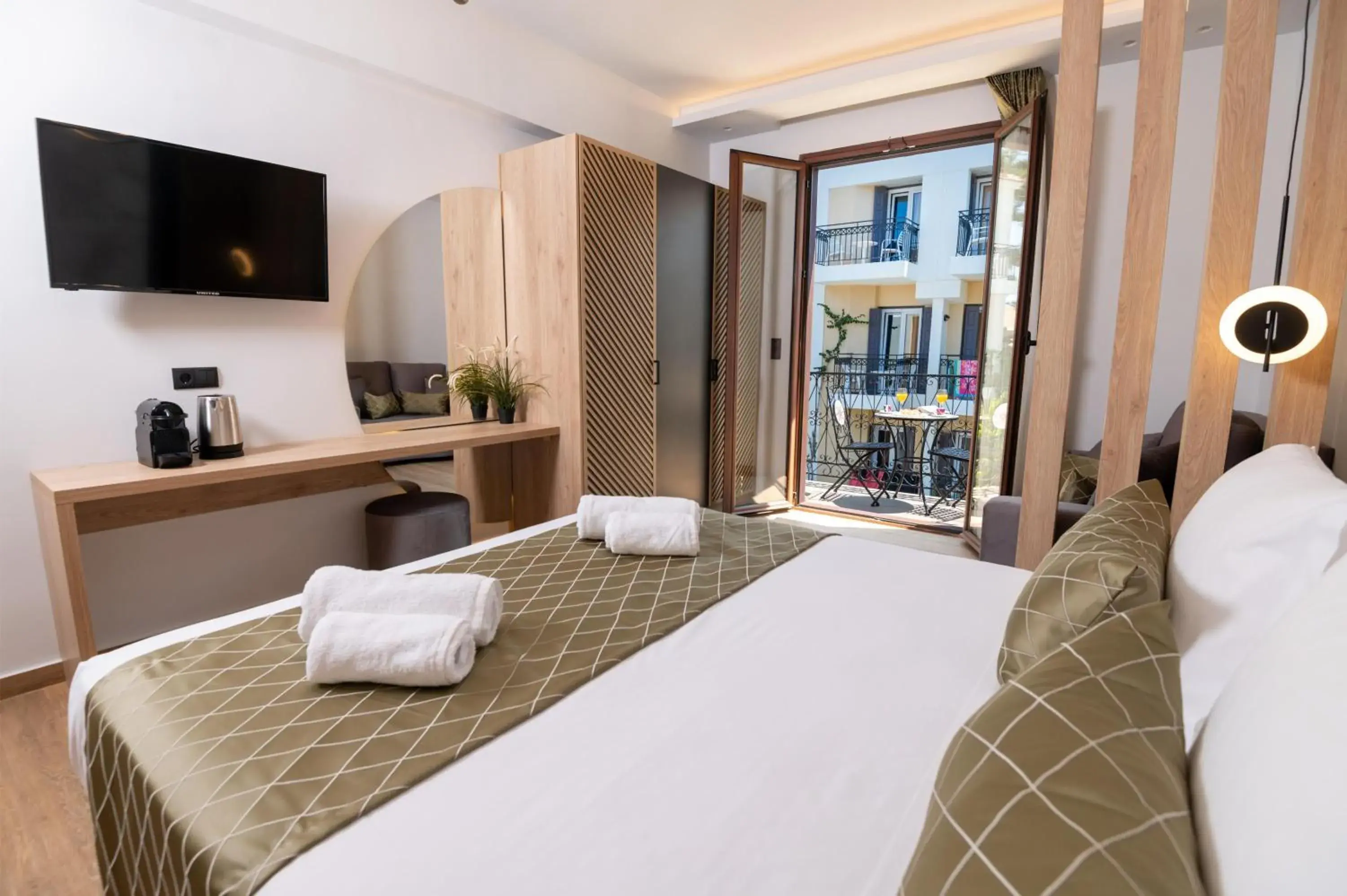 John & Mary Suites John & Mary Suites