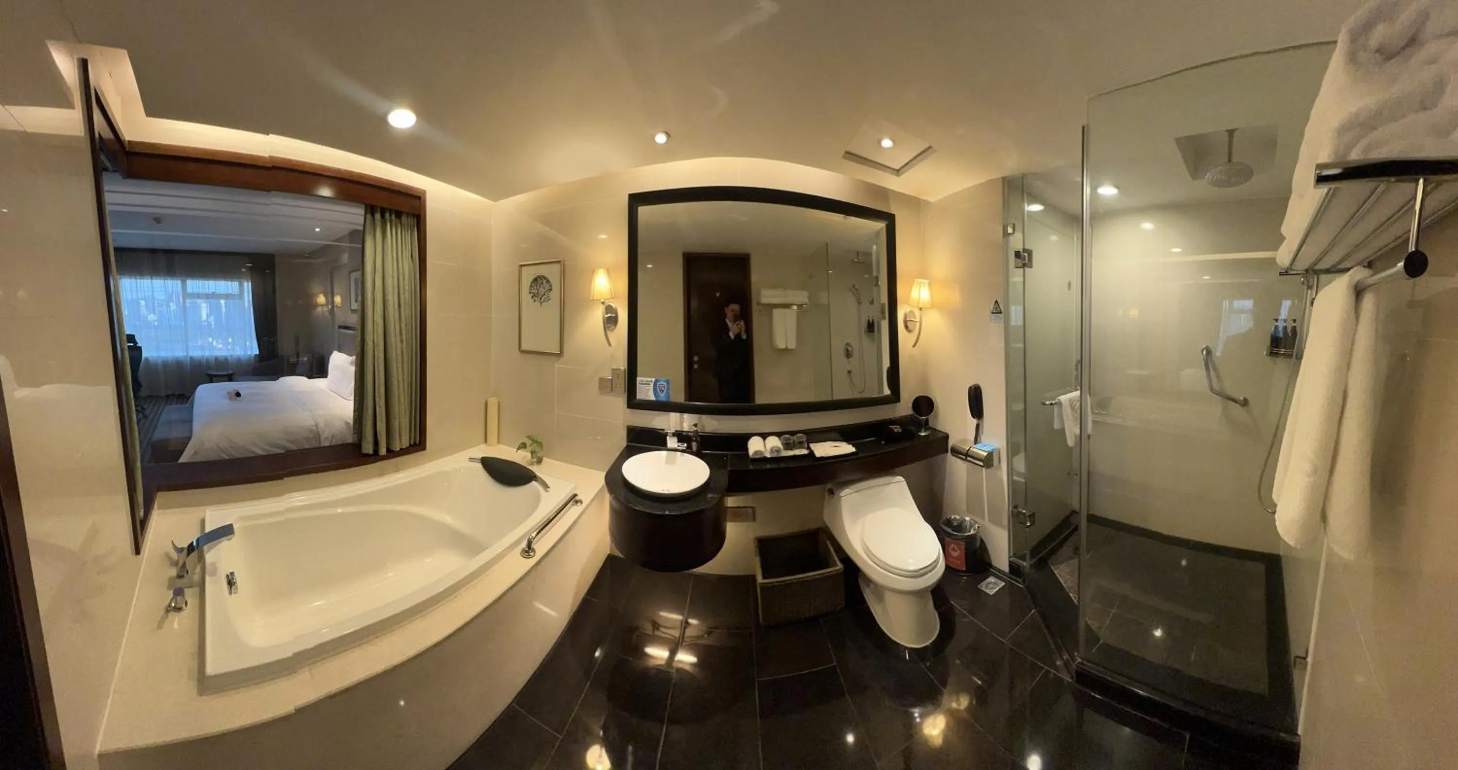 Bathroom in Binbei Yiho Hotel
