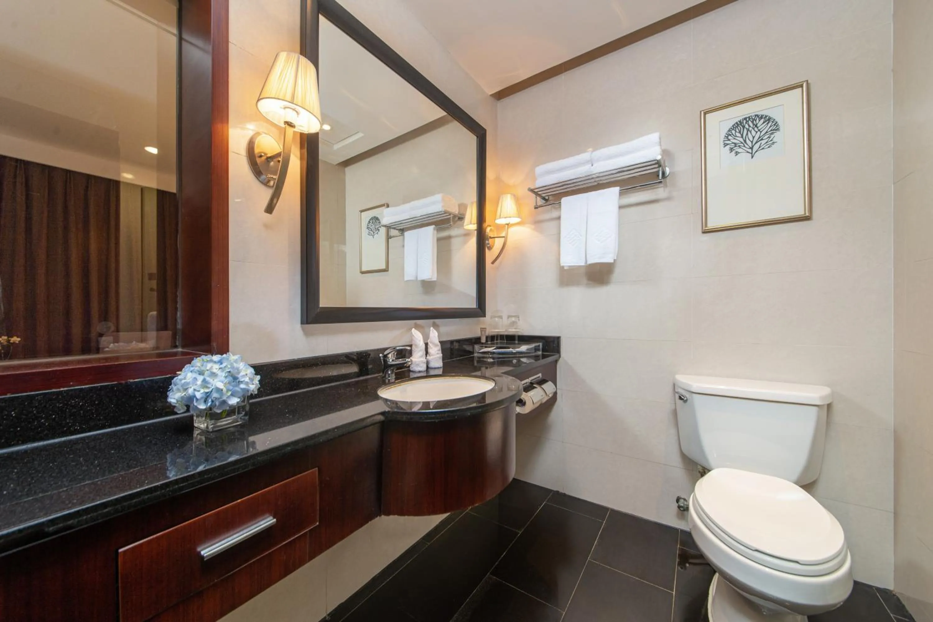 Bathroom in Binbei Yiho Hotel