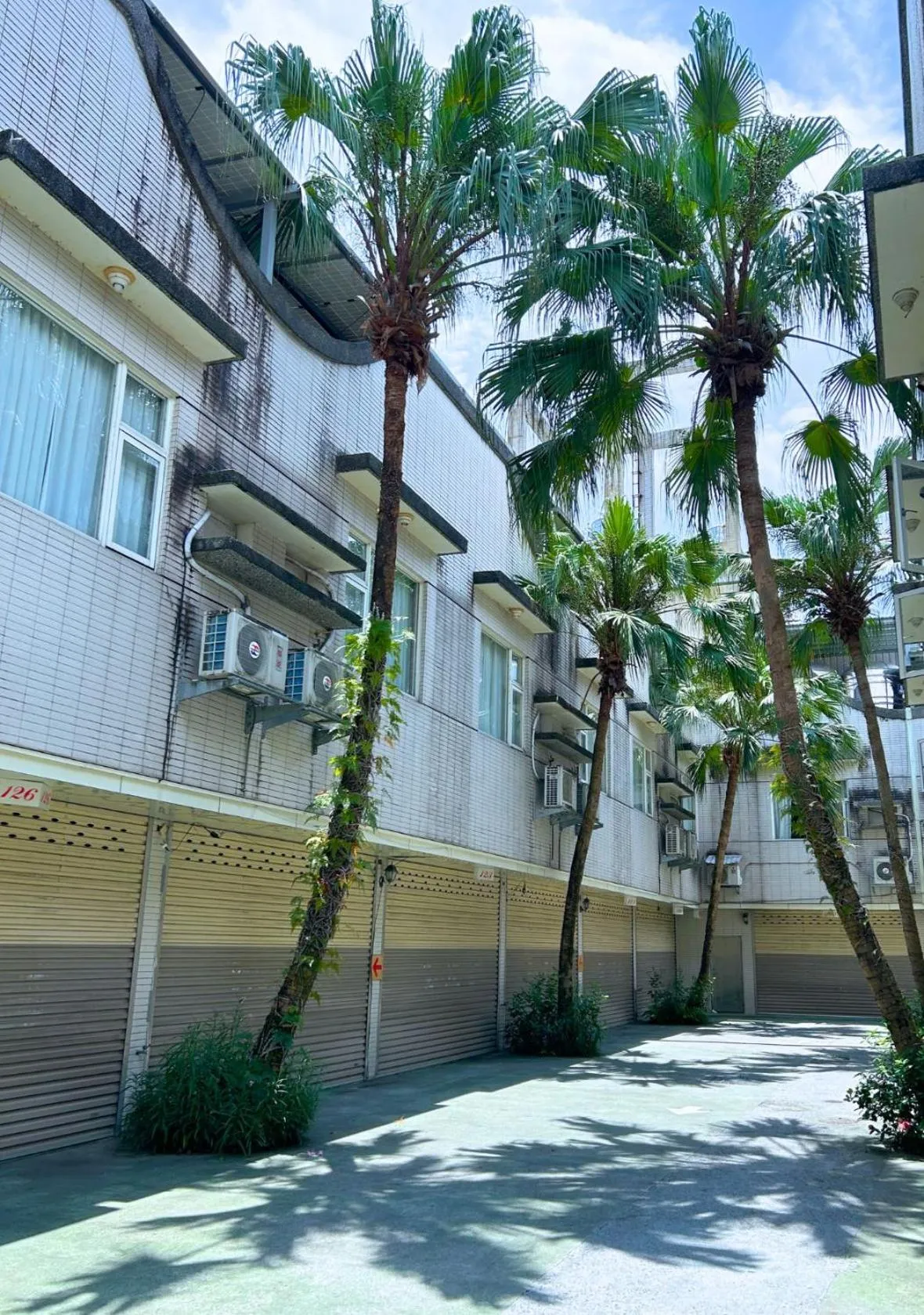 Property building in Wogo Hotel