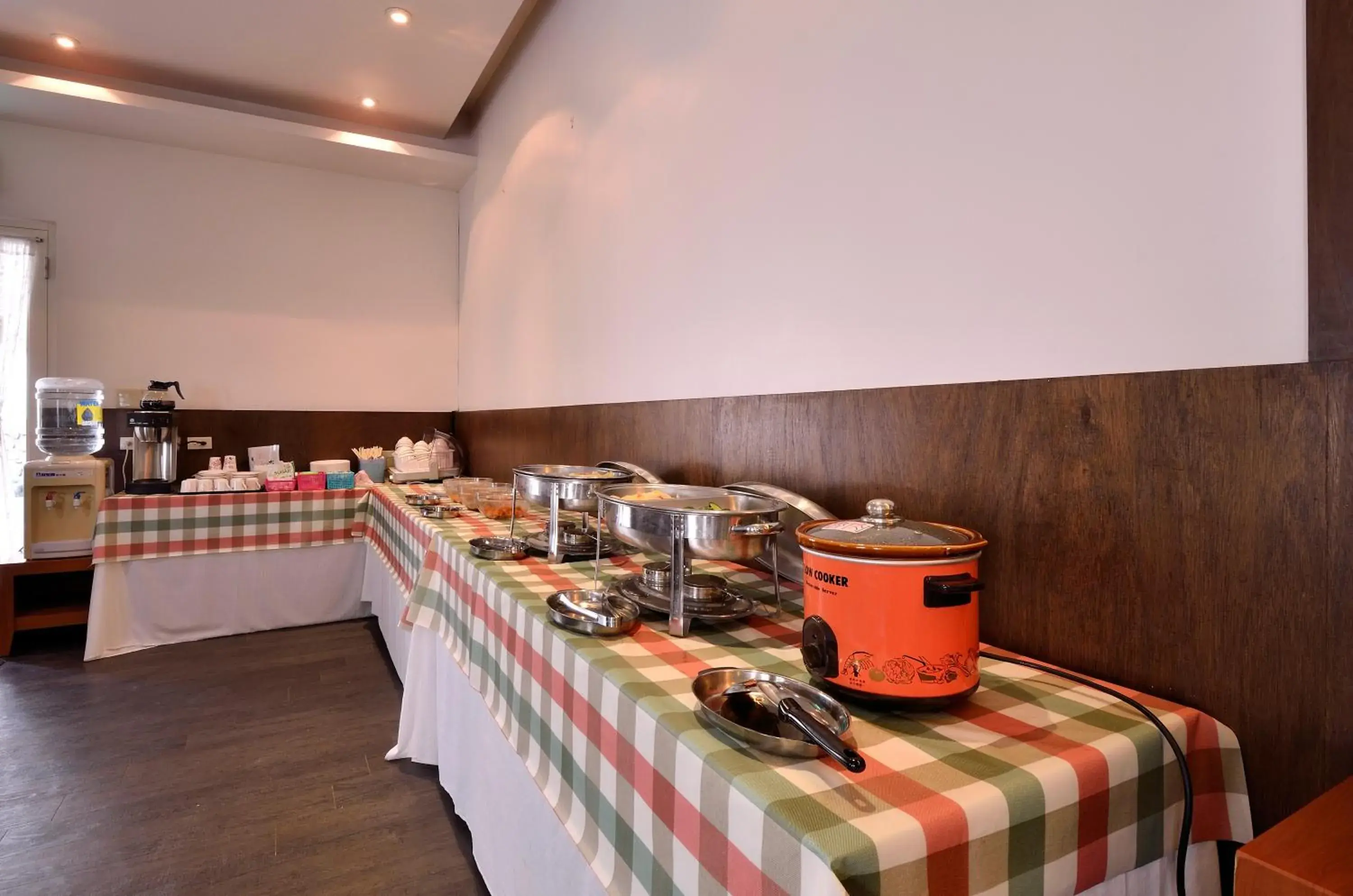 Restaurant/places to eat in Wogo Hotel Restaurant/places to eat in Wogo Hotel