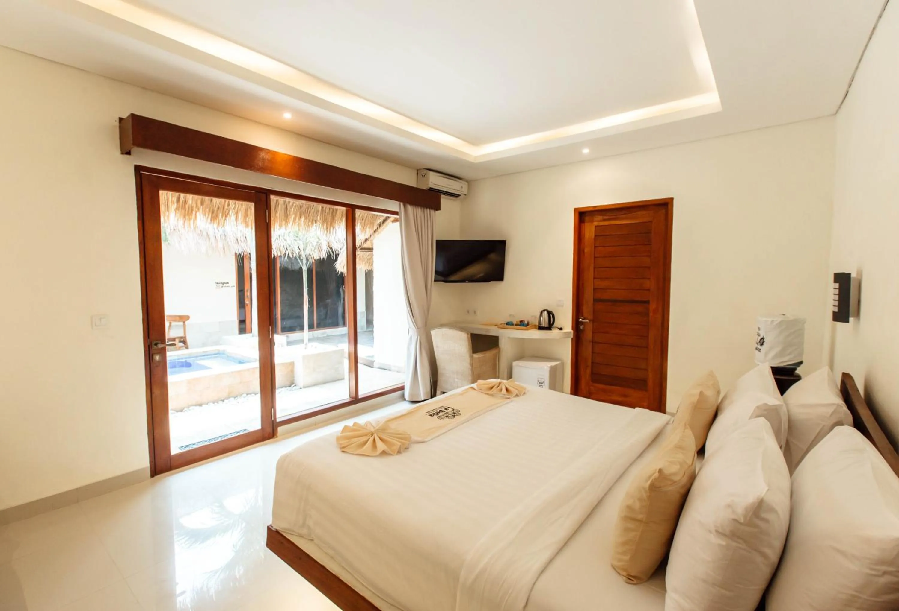 TV and multimedia, Bed in La Bella - Hotel Villa & Spa