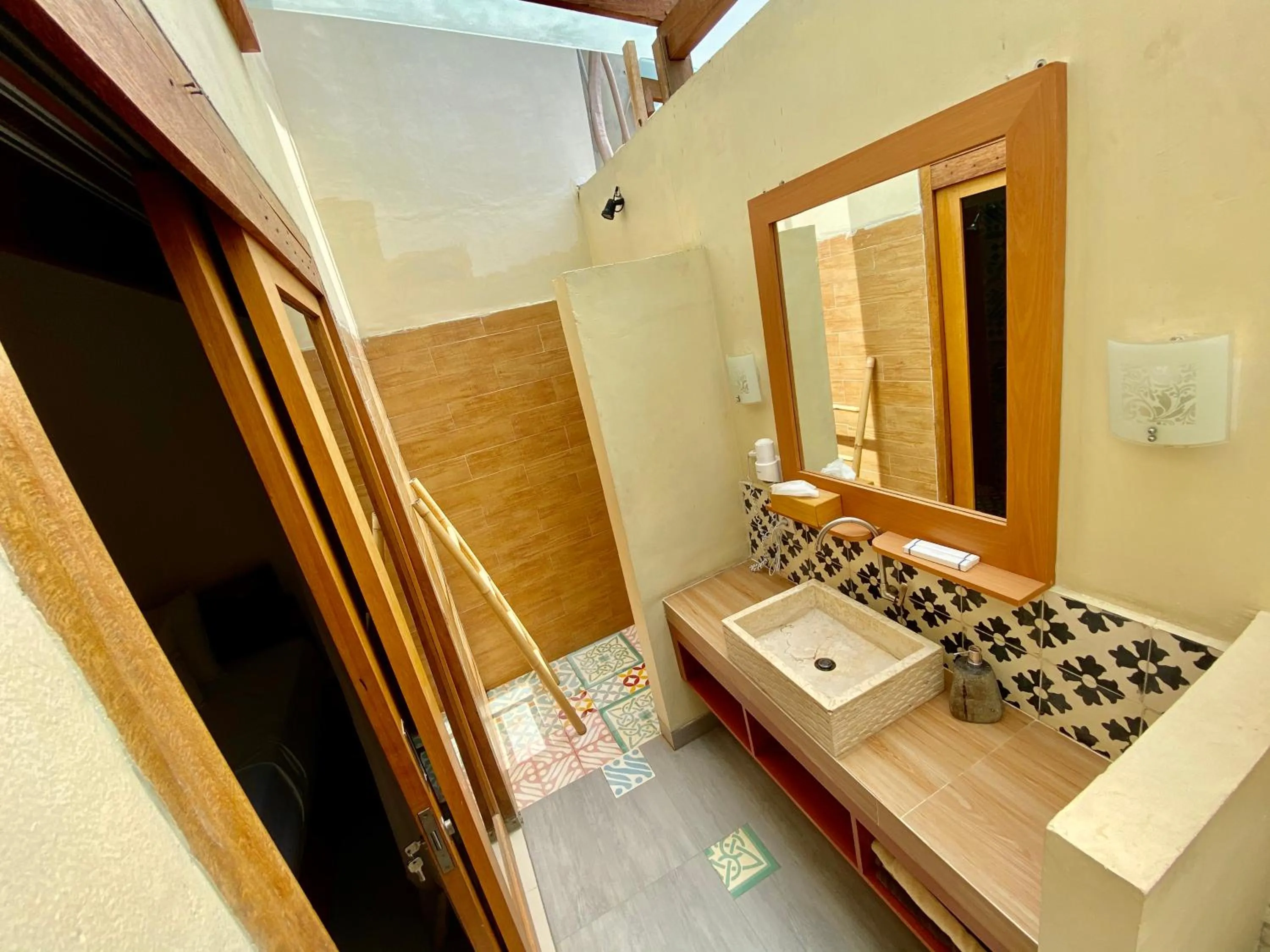 Shower in La Bella - Hotel Villa & Spa