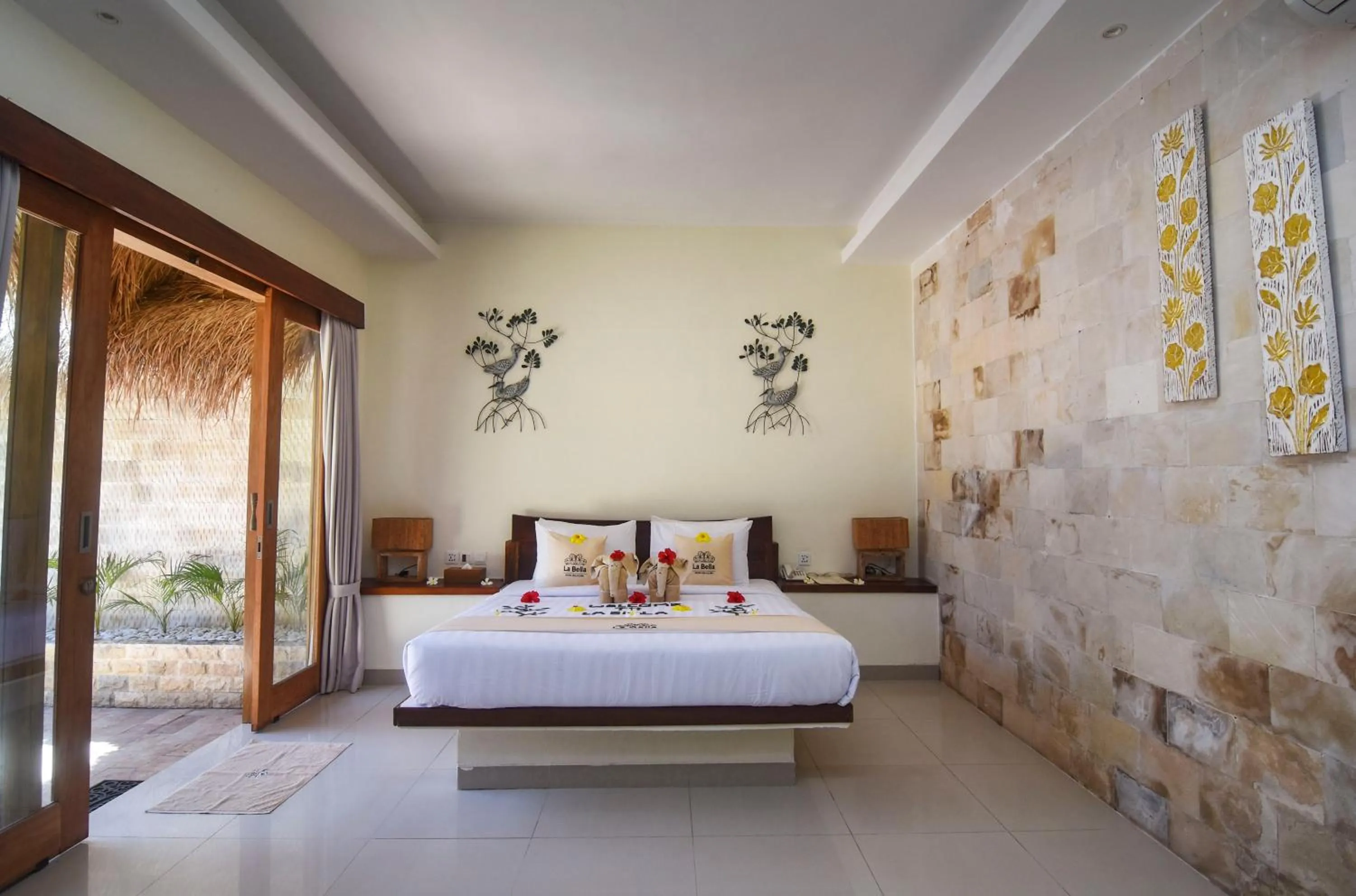 Bed in La Bella - Hotel Villa & Spa