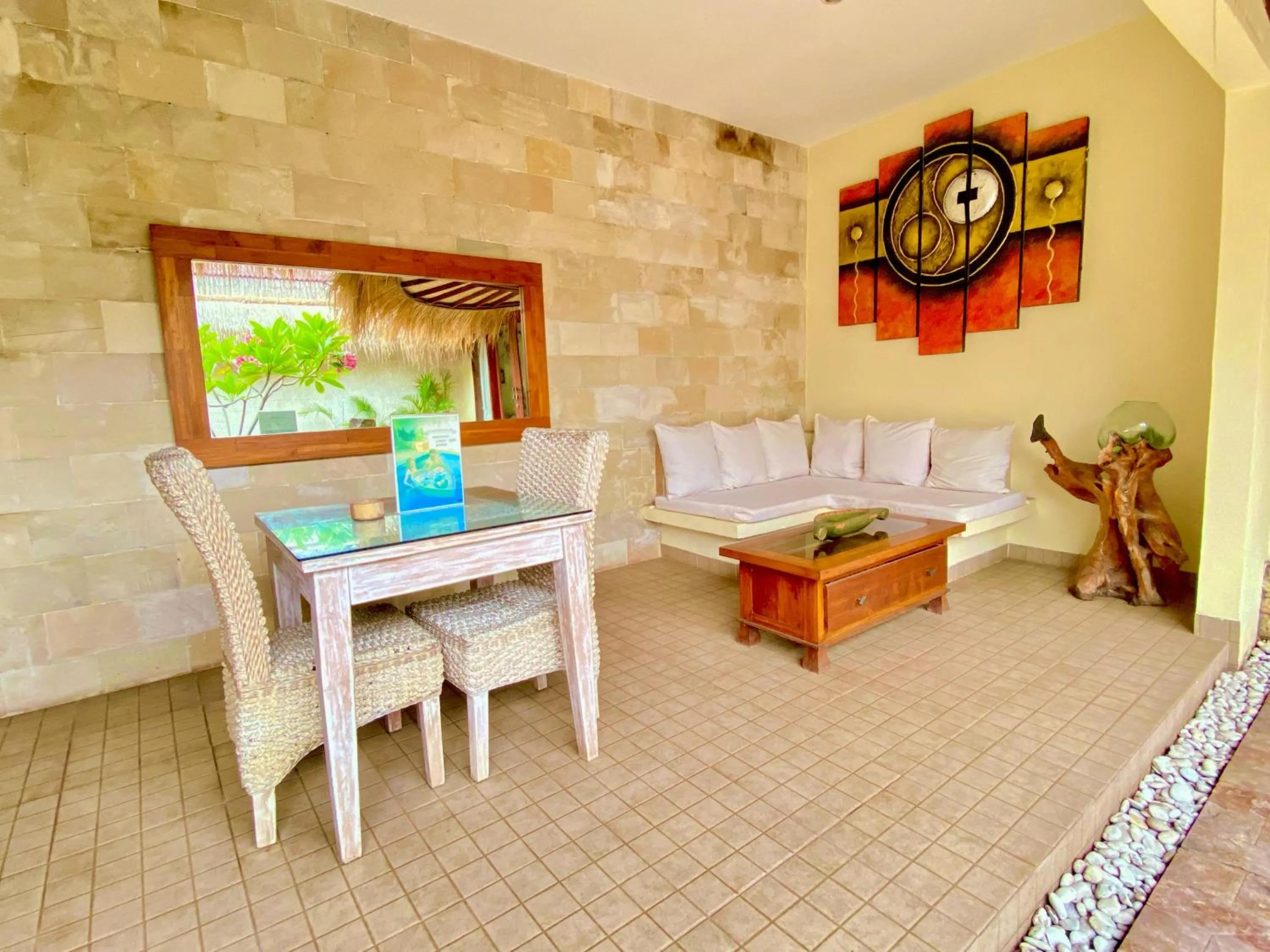 Swimming pool in La Bella - Hotel Villa & Spa