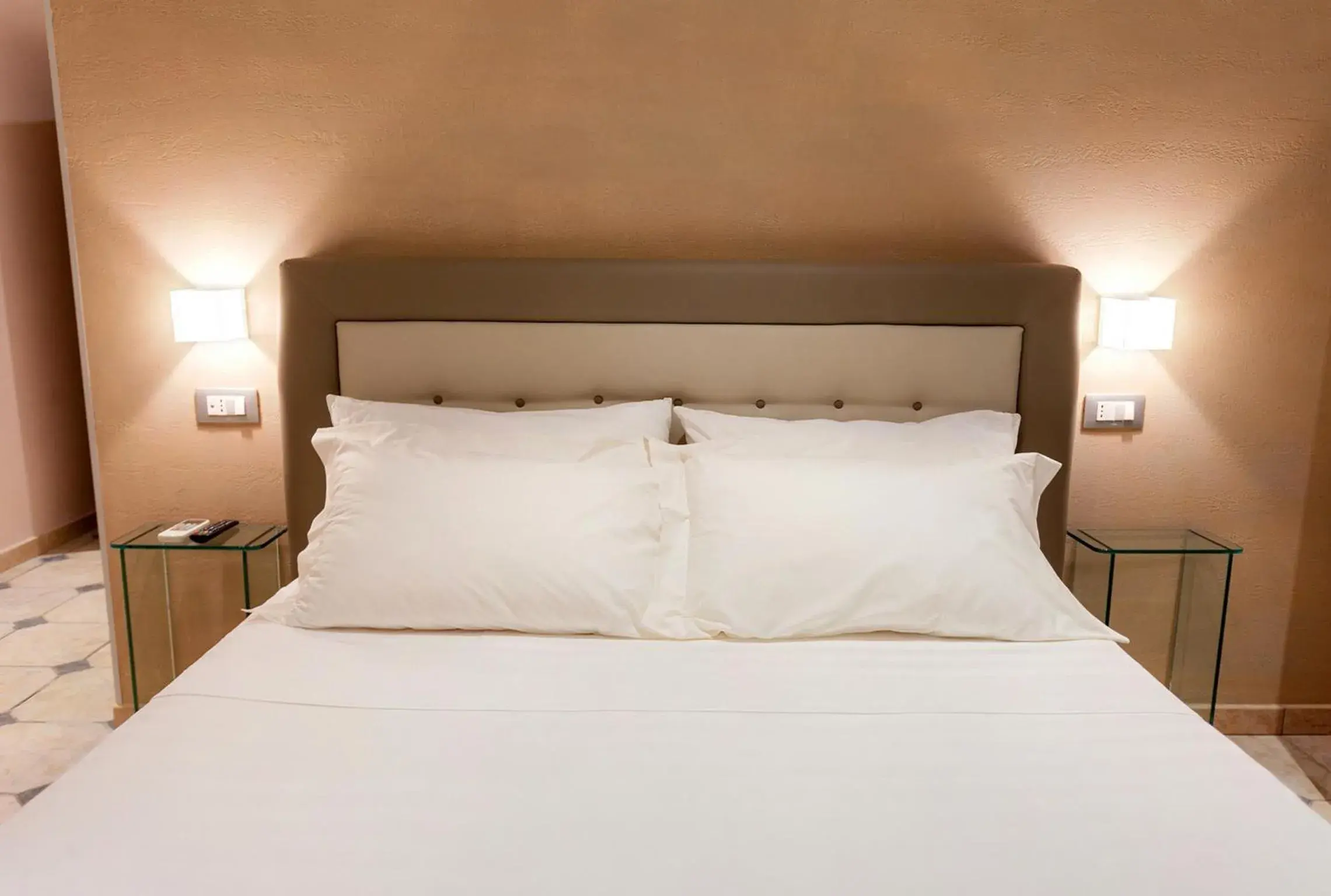 Double Room with Extra Bed - single occupancy in La Suite del Faro Double Room with Extra Bed - single occupancy in La Suite del Faro