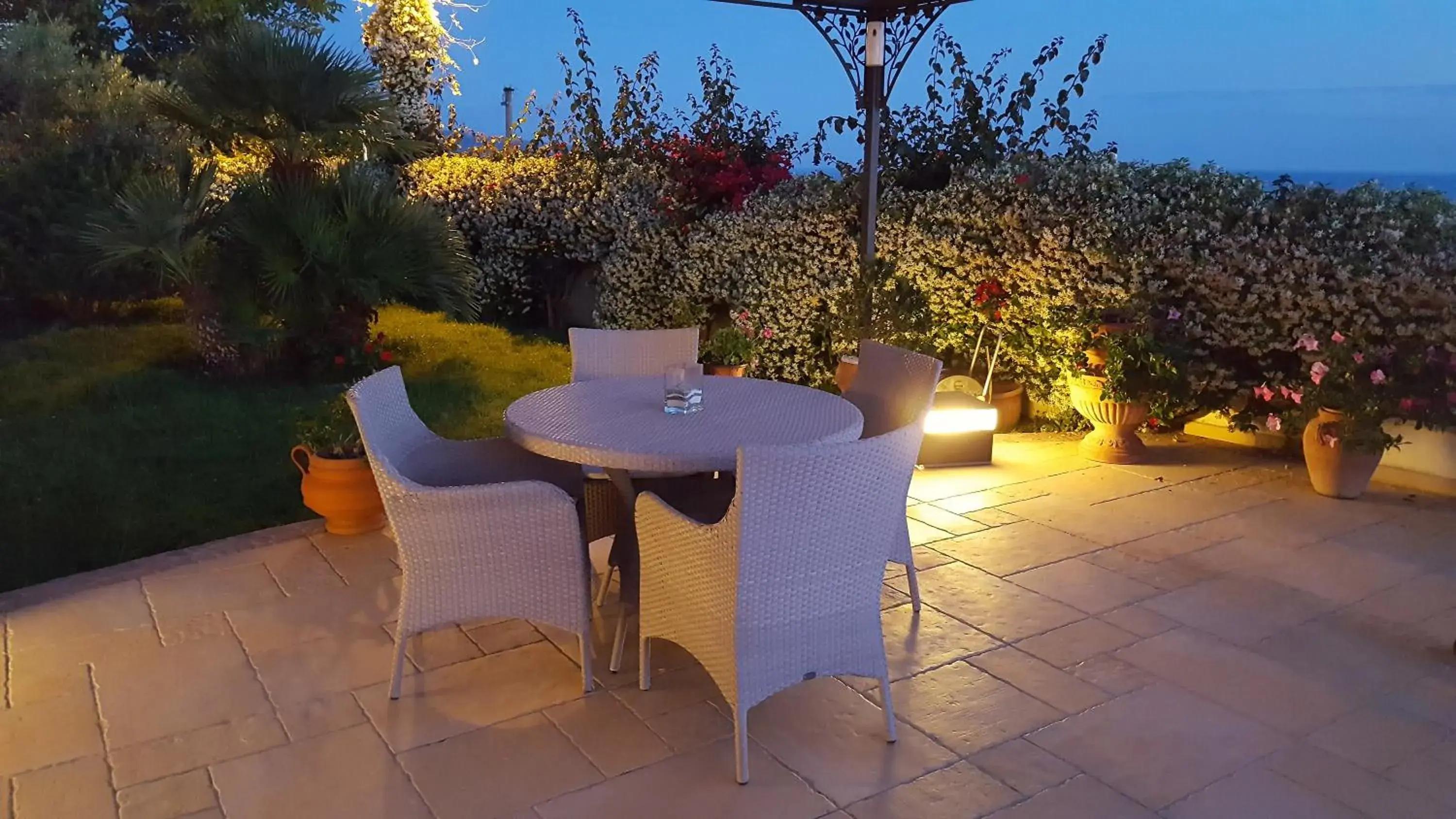Deluxe Double Room with Sea View in La Suite del Faro Deluxe Double Room with Sea View in La Suite del Faro