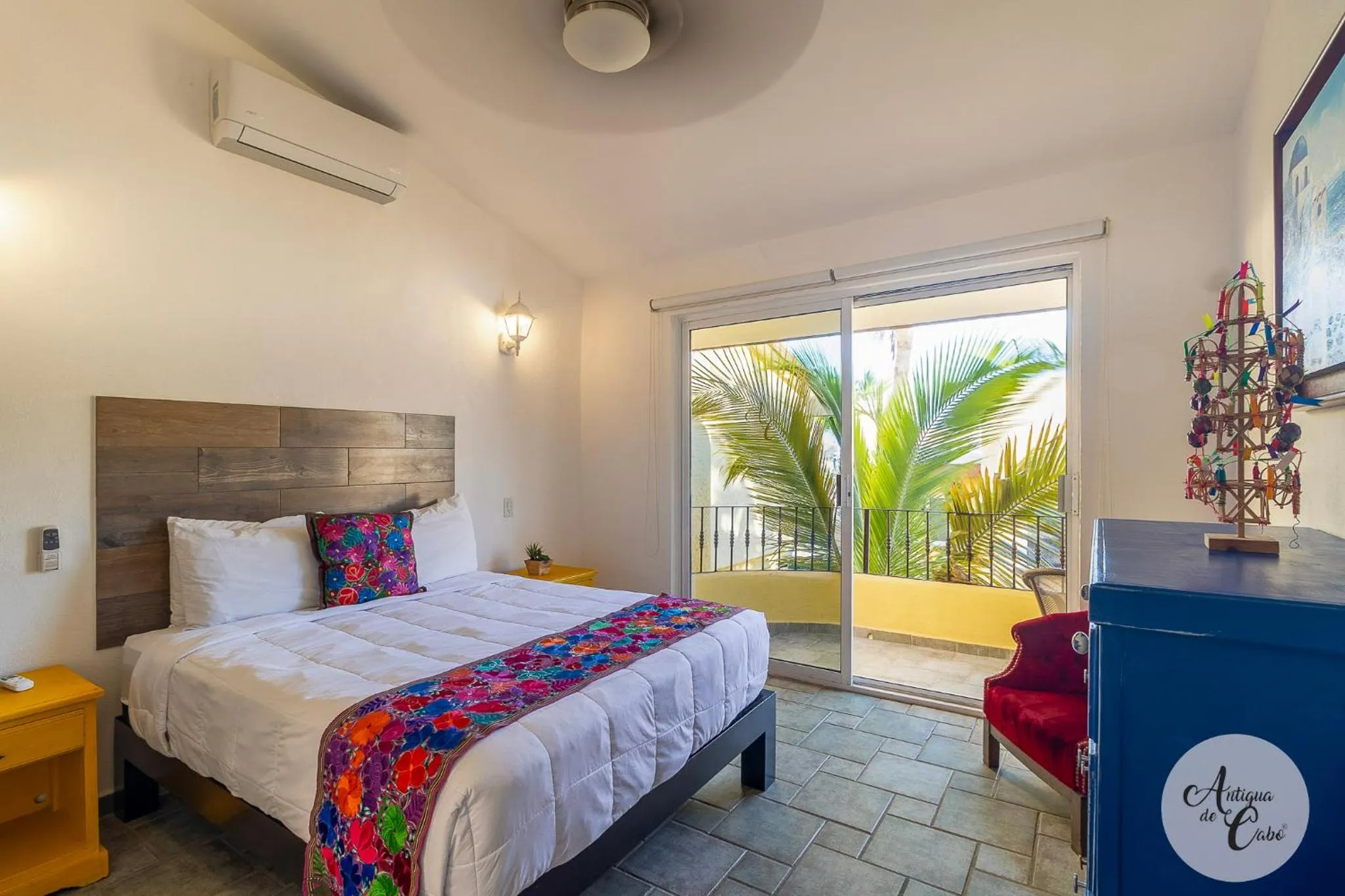 Bed in Antigua de Cabo