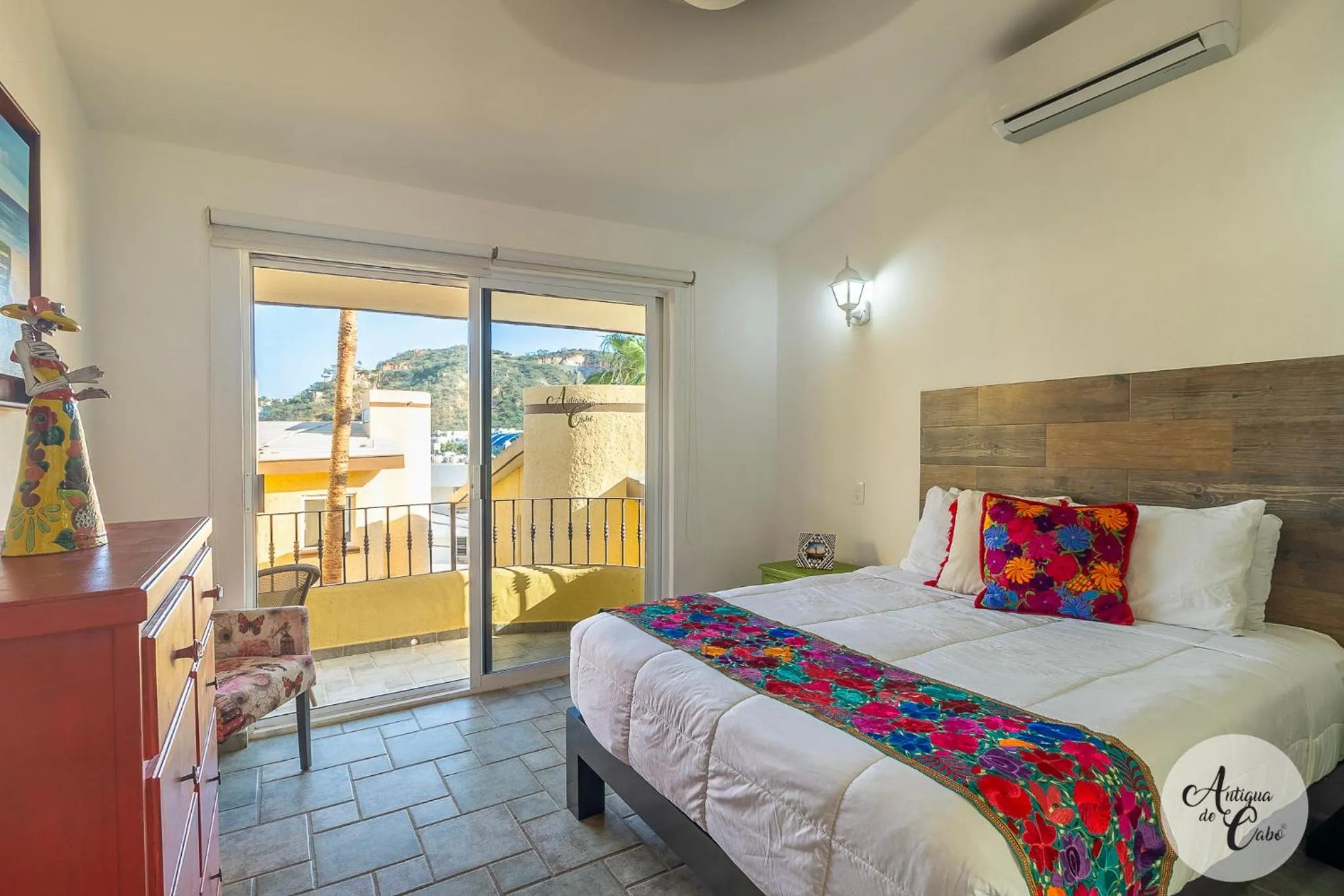 Bed in Antigua de Cabo