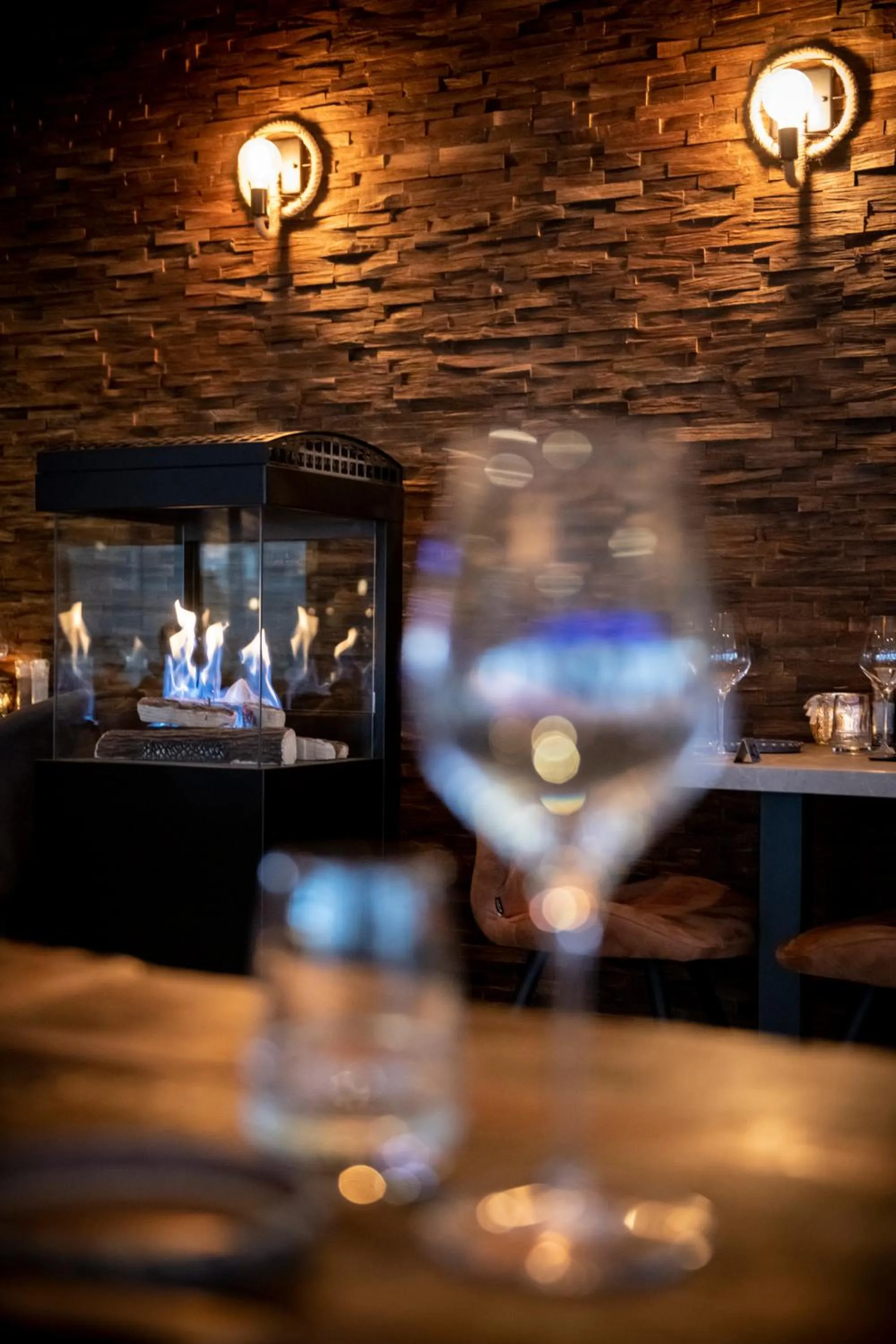 Restaurant/places to eat in Hôtel de la Tour