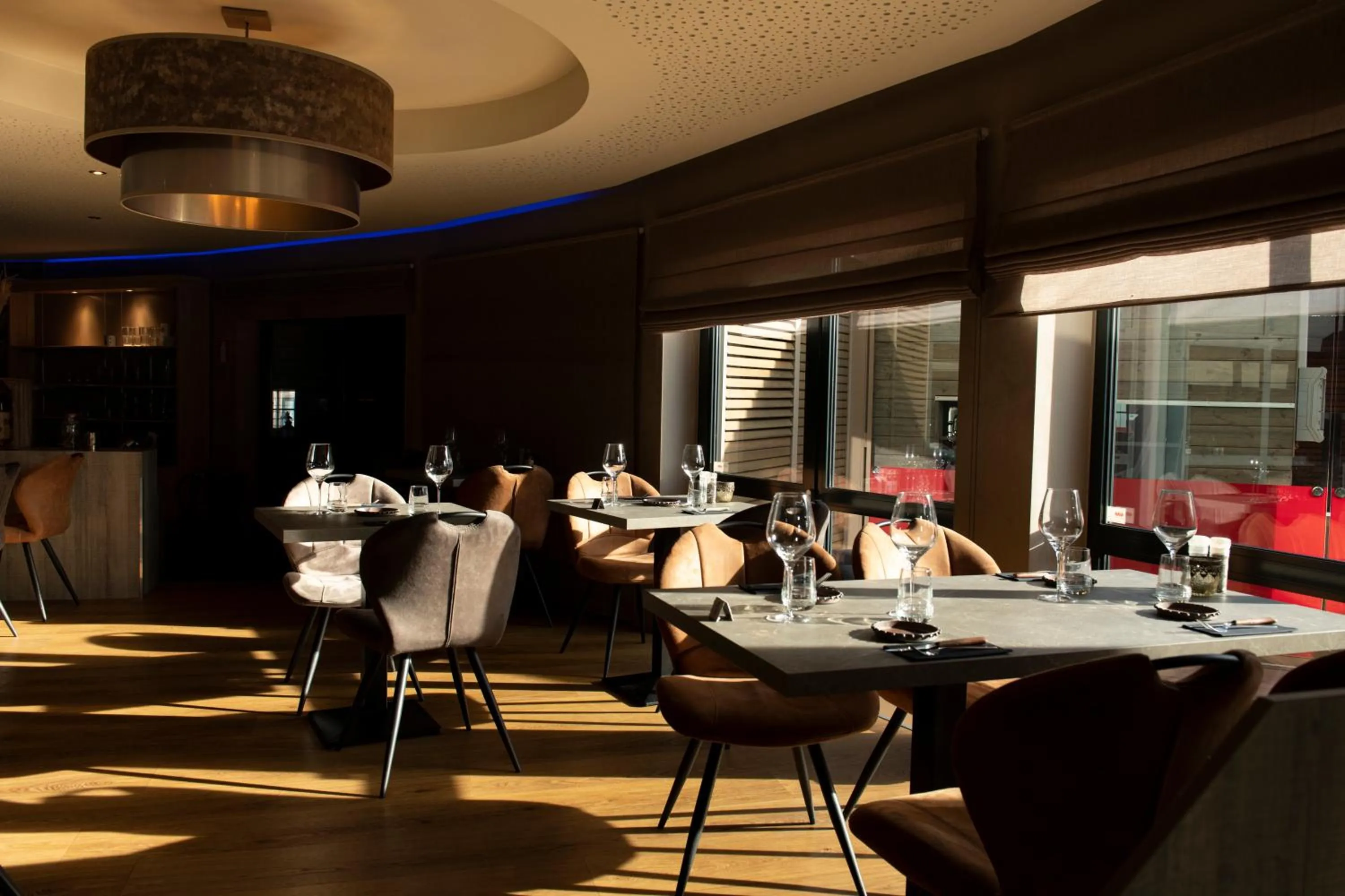 Restaurant/places to eat in Hôtel de la Tour