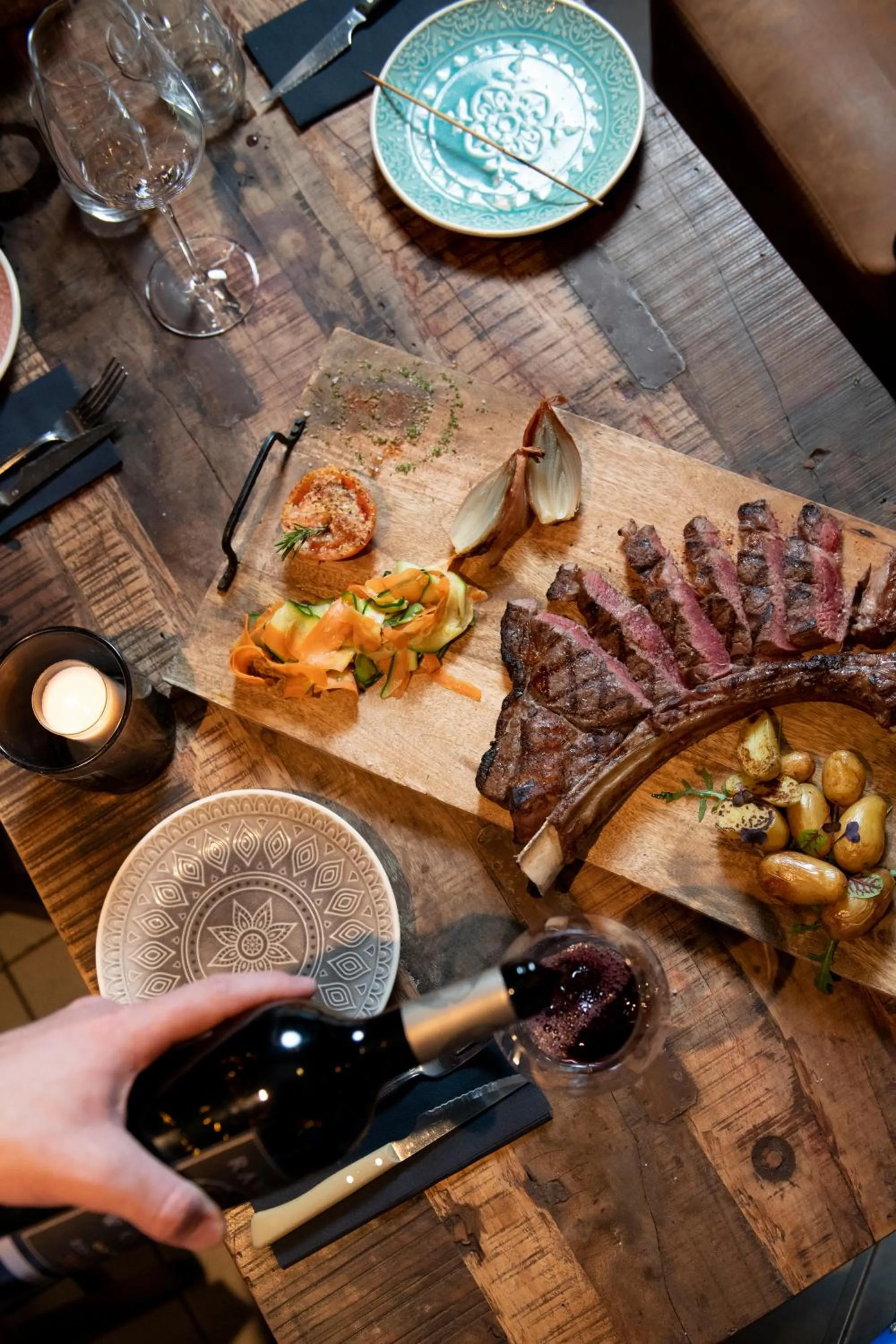 Restaurant/places to eat in Hôtel de la Tour